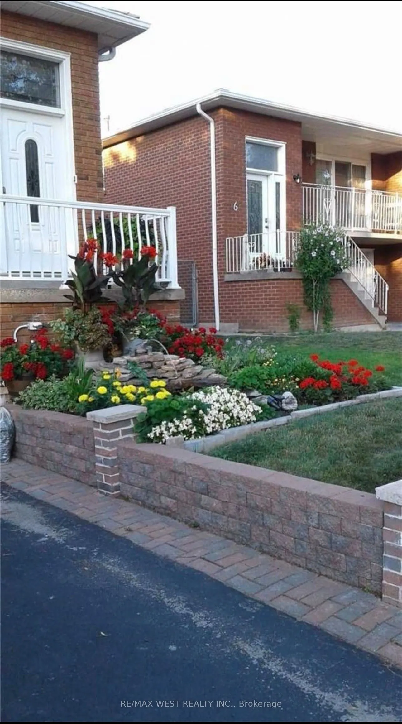 4 Dantek Court