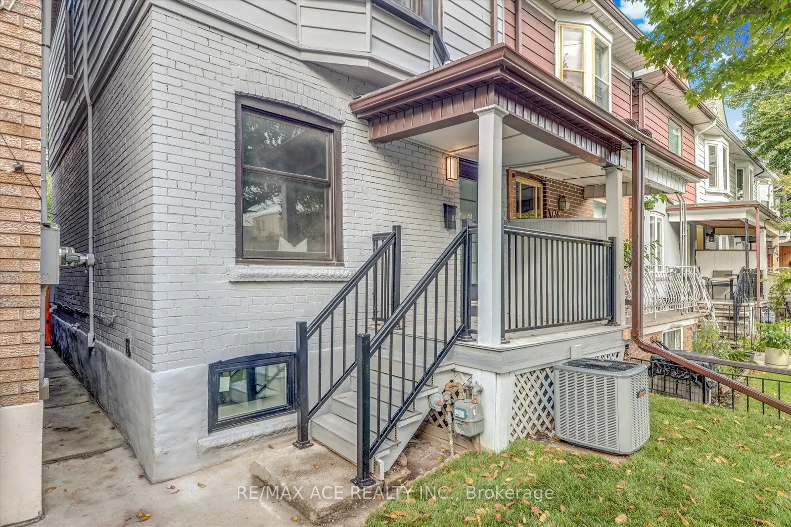 734 Brock Avenue