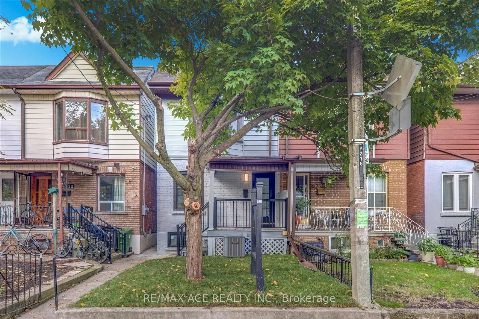 734 Brock Avenue