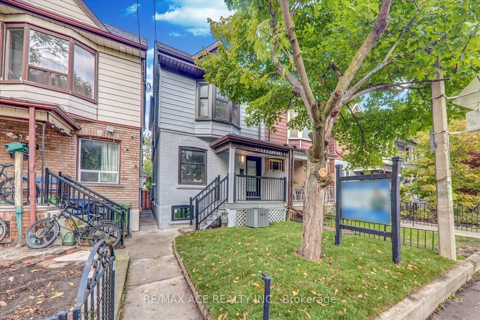 734 Brock Avenue