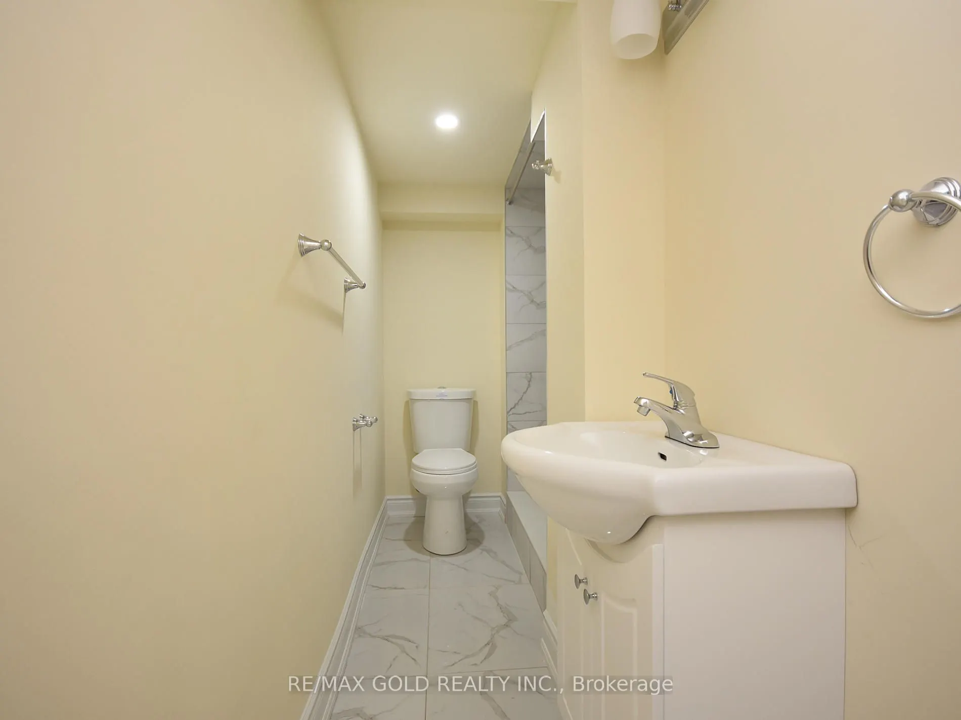 110 Banbridge Crescent, #Lower