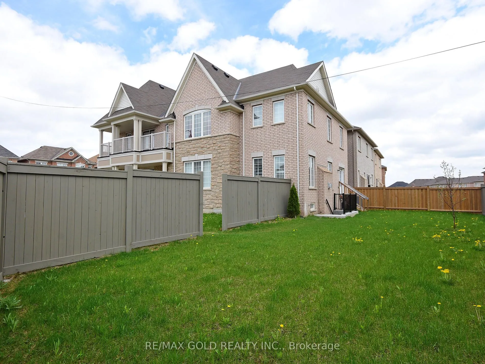 110 Banbridge Crescent, #Lower