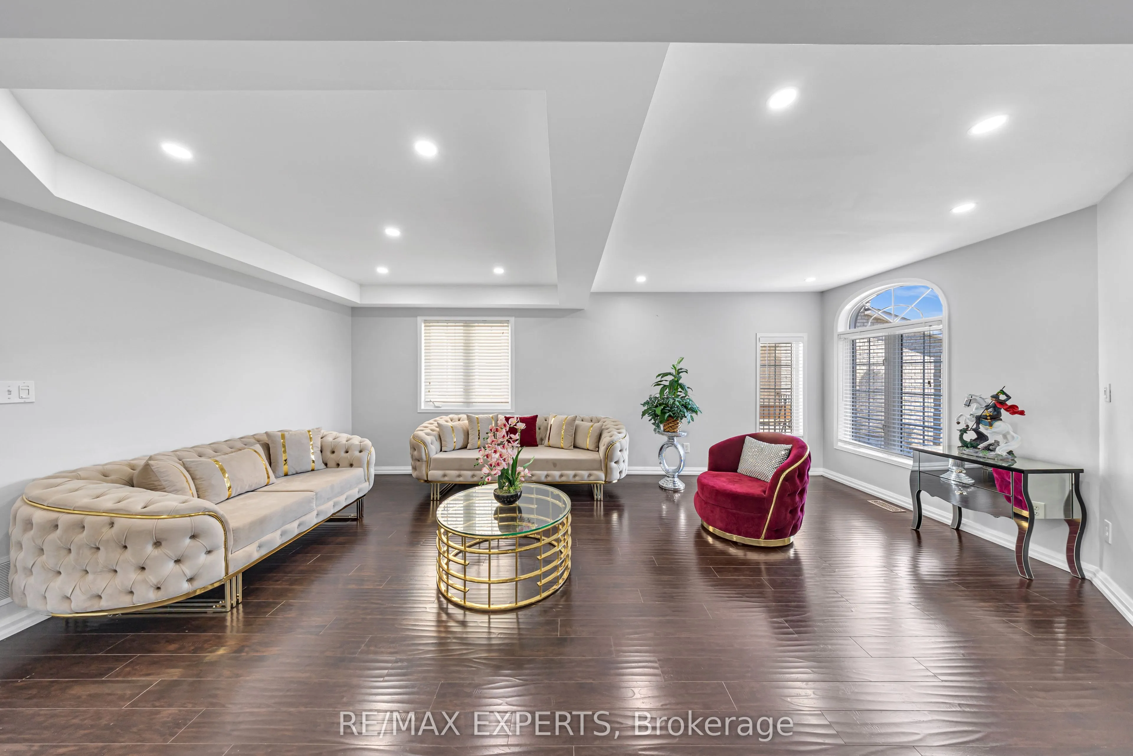 1103 Blueheron Boulevard