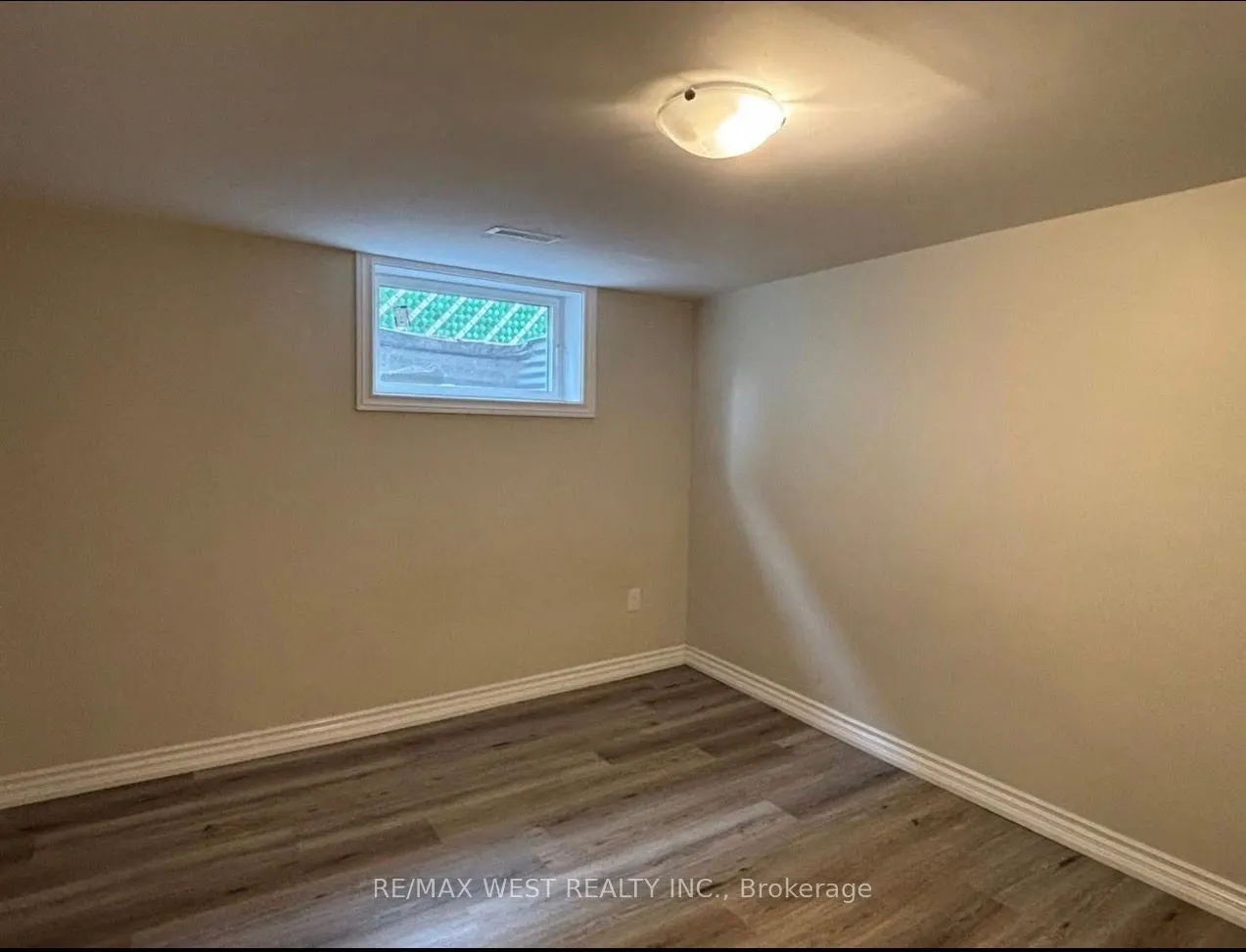 4 Dantek Court, #Basement