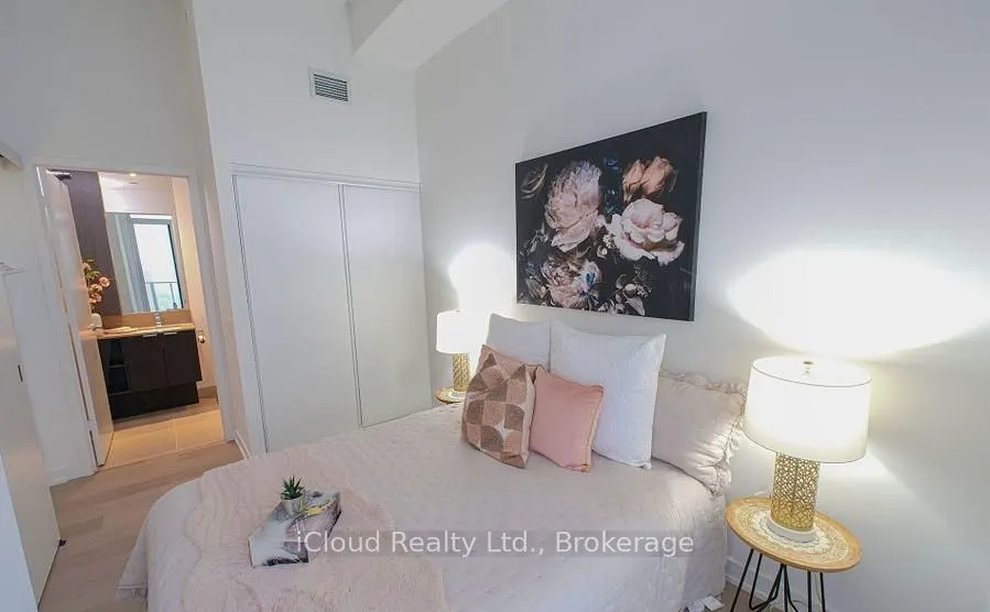 3883 Quartz Road, #4901