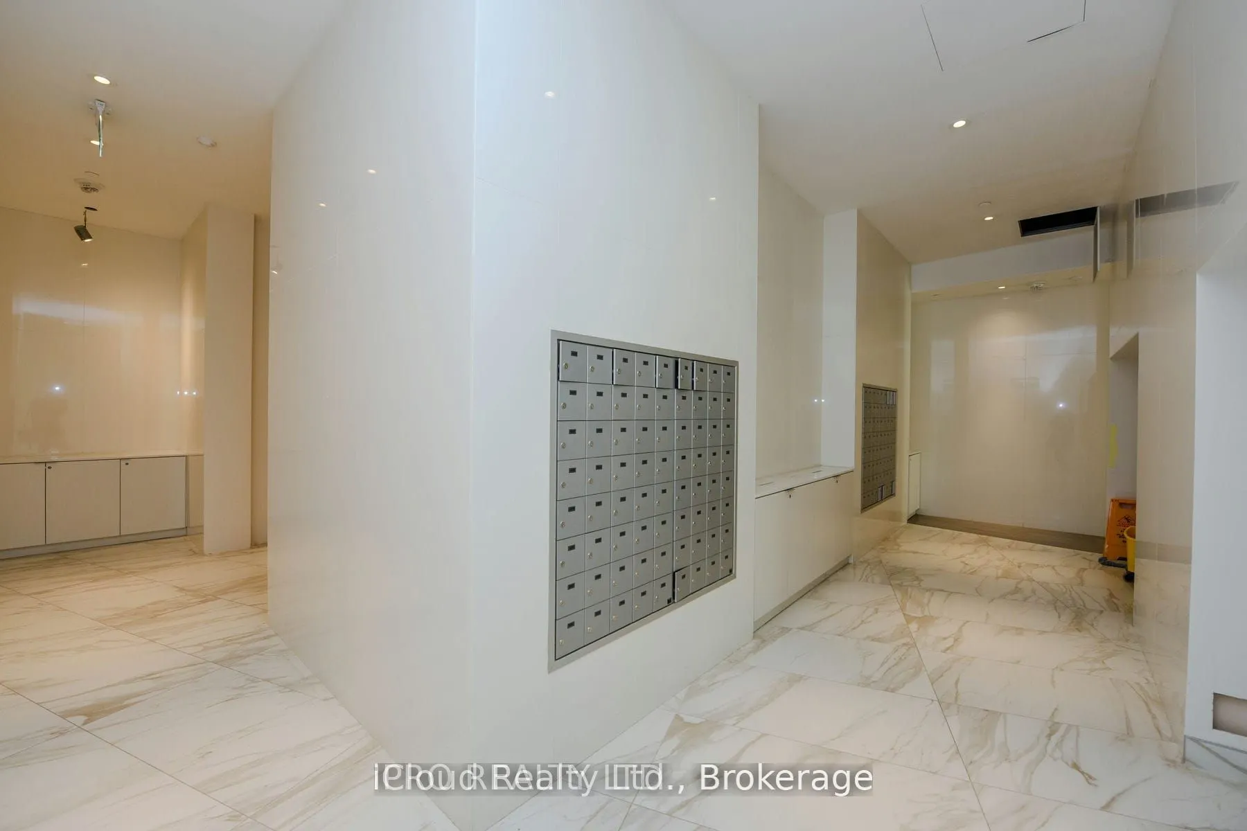 3883 Quartz Road, #4901