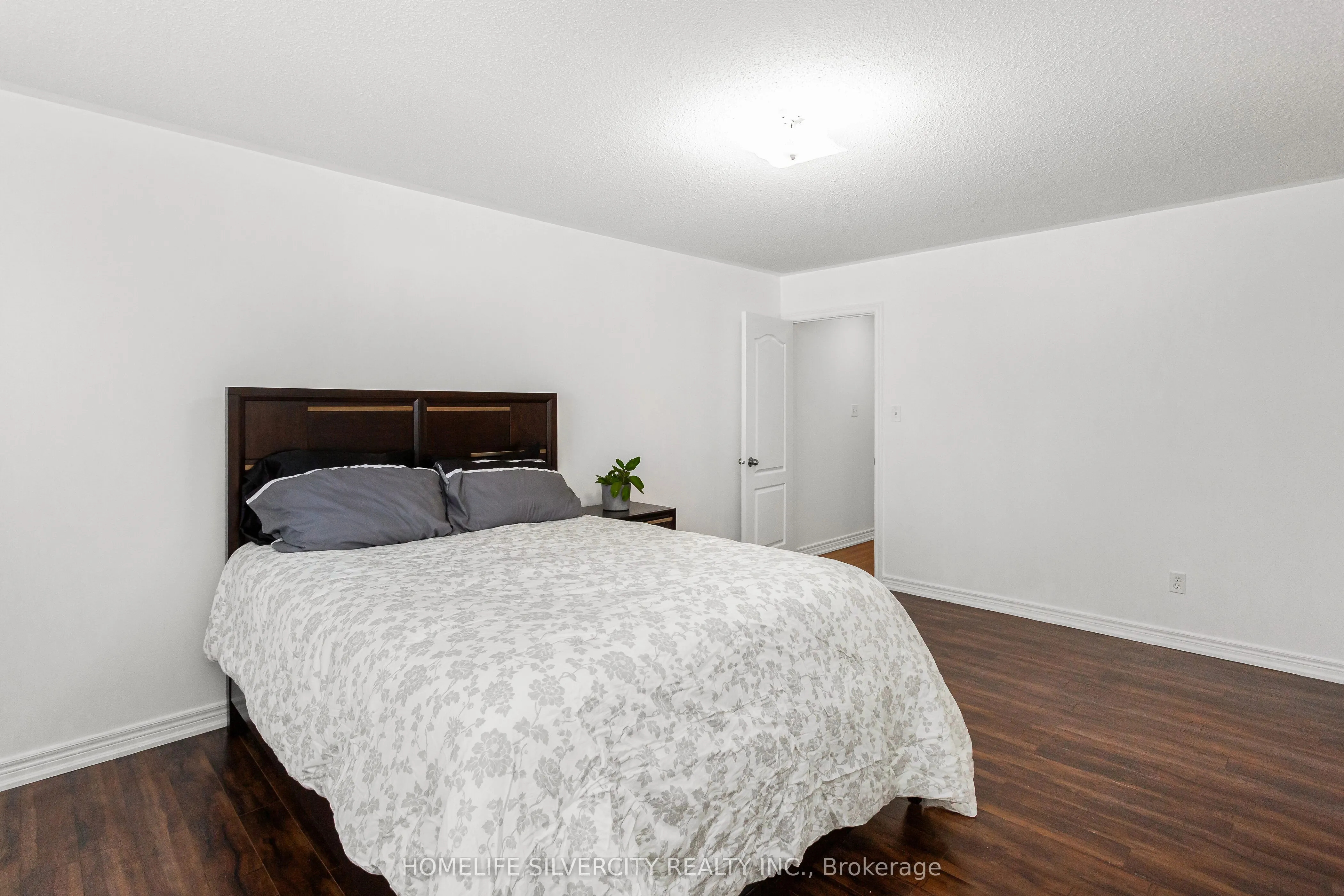 7 Okanagan Drive
