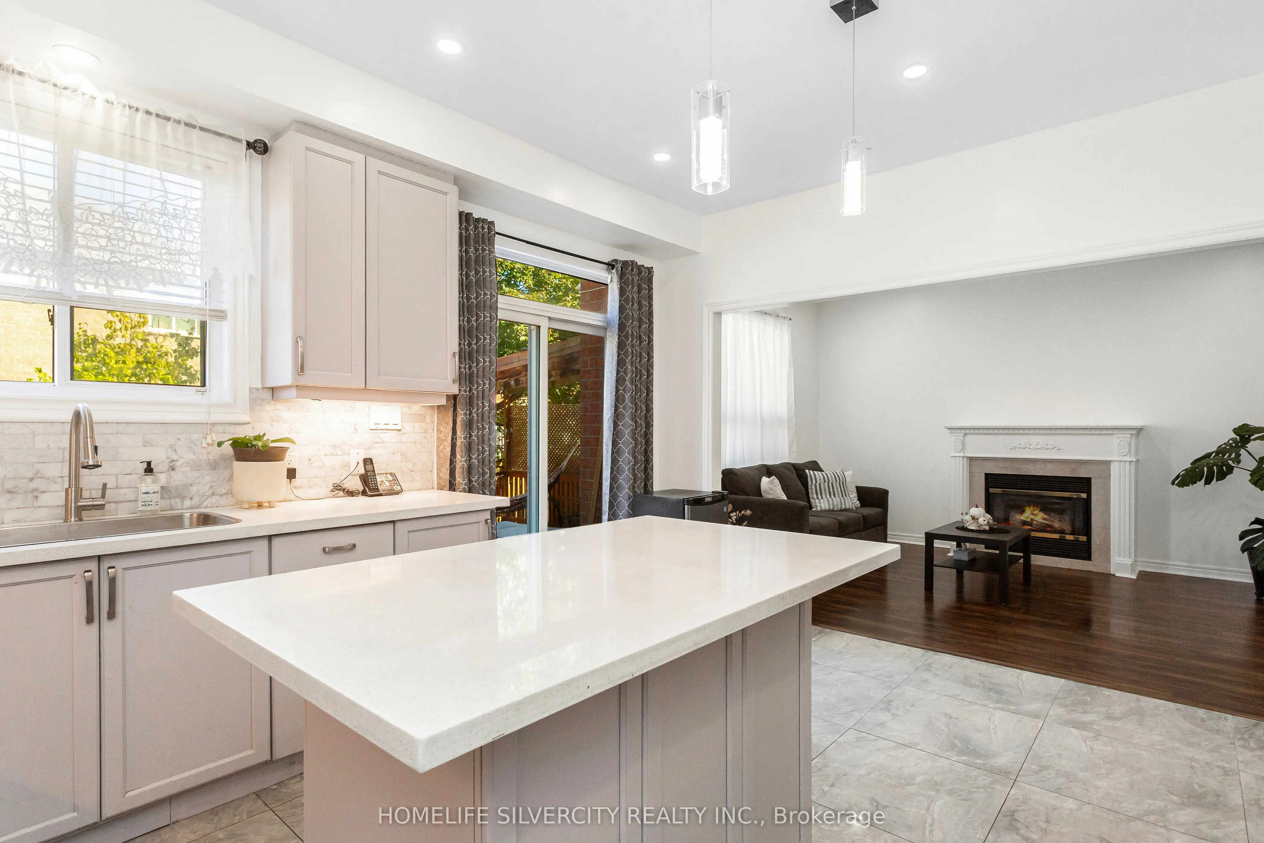 7 Okanagan Drive