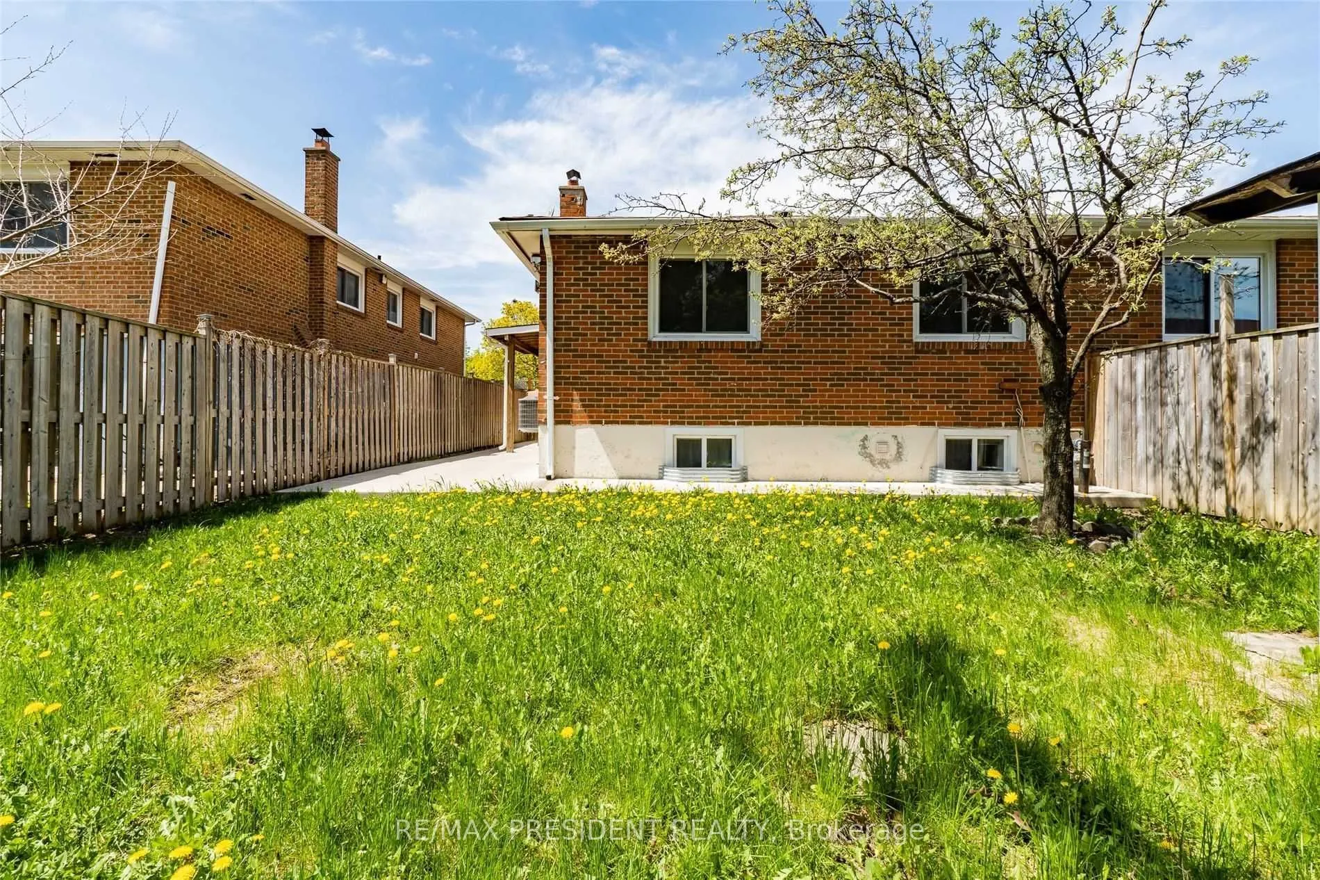 17 Manitou Crescent, #Basement