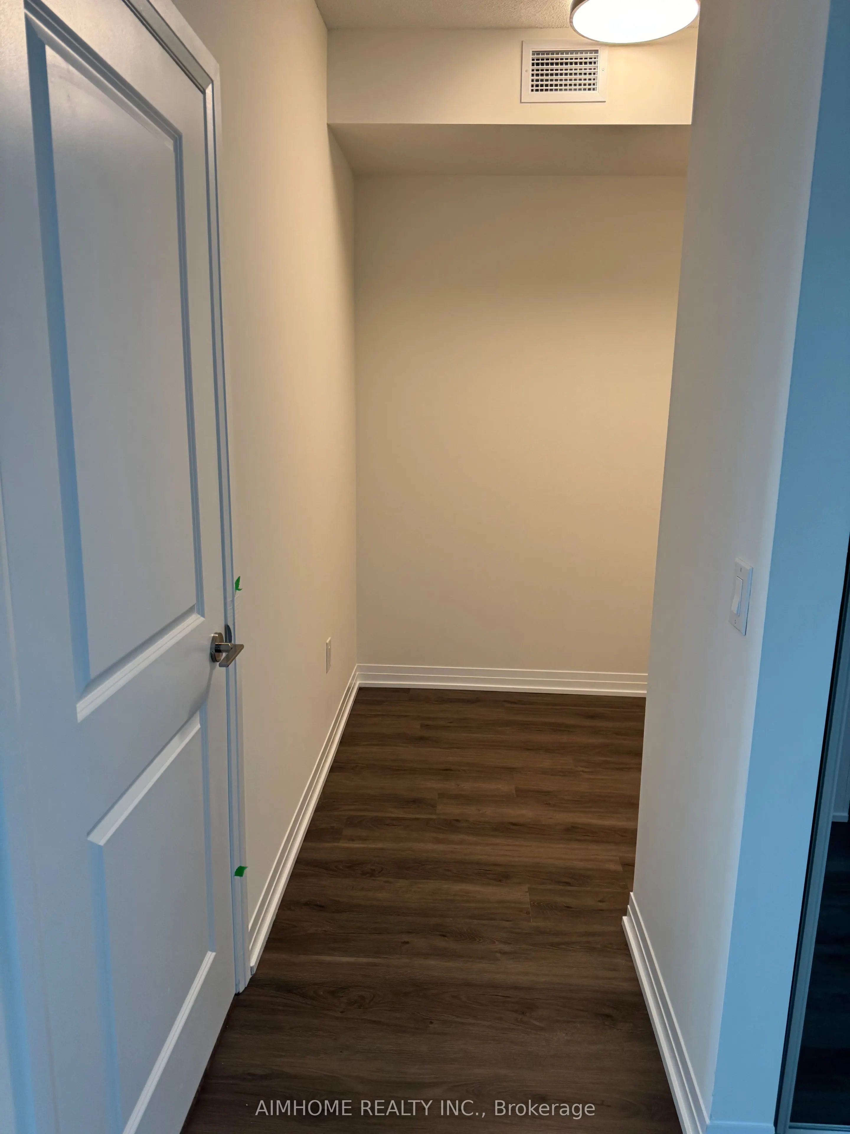 15 watergarden Drive, #604