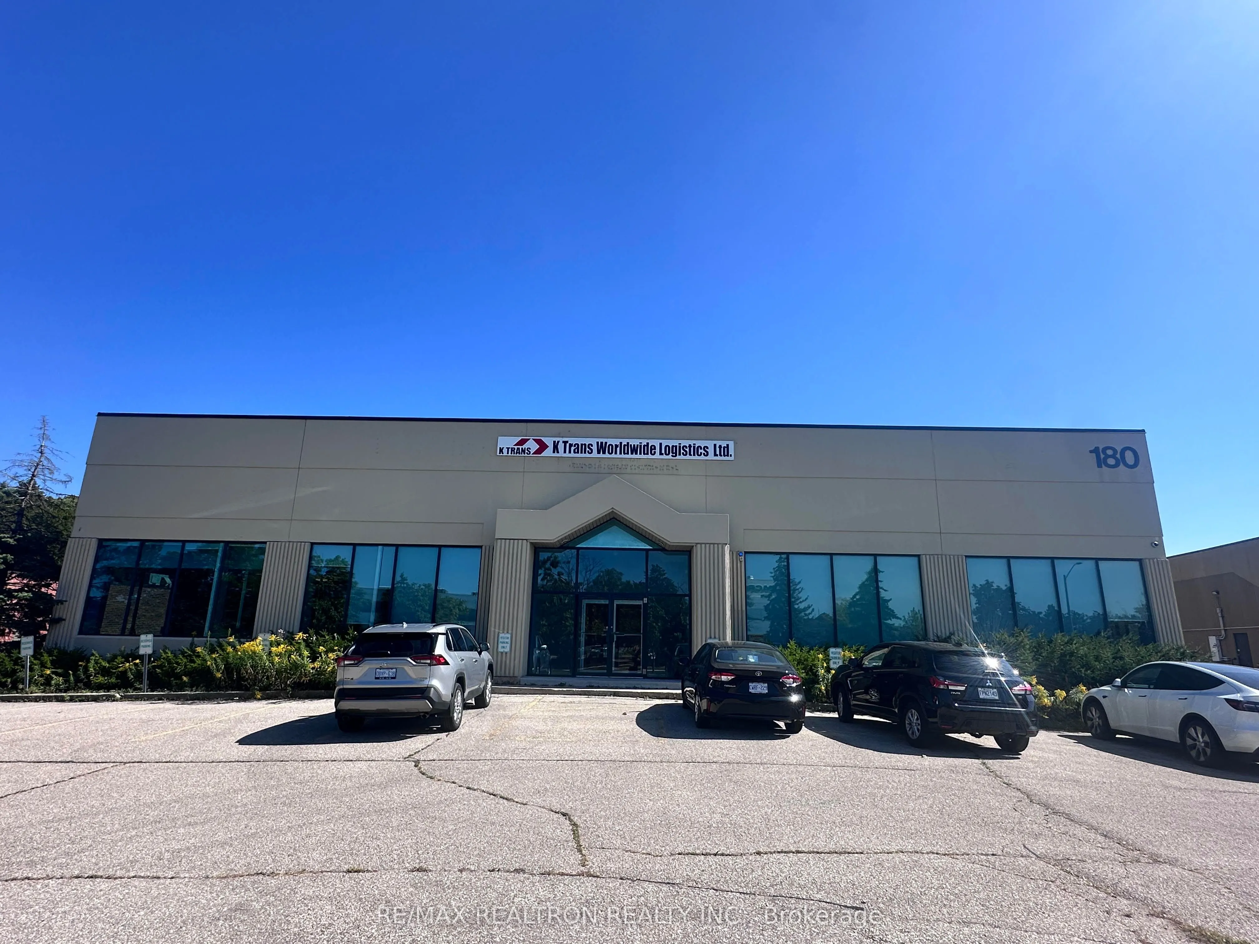180 Traders Boulevard E