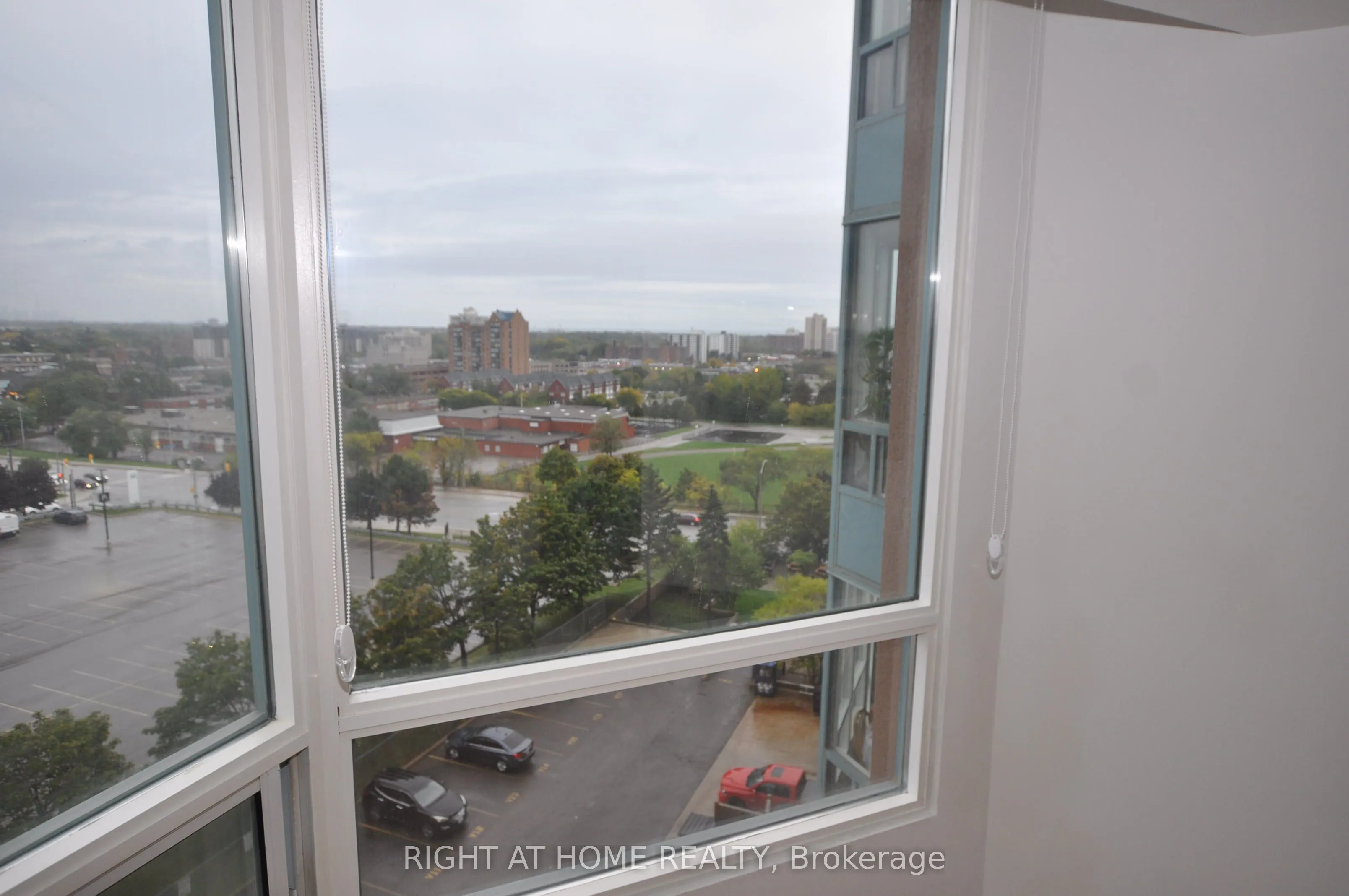 115 Hillcrest Avenue, #815