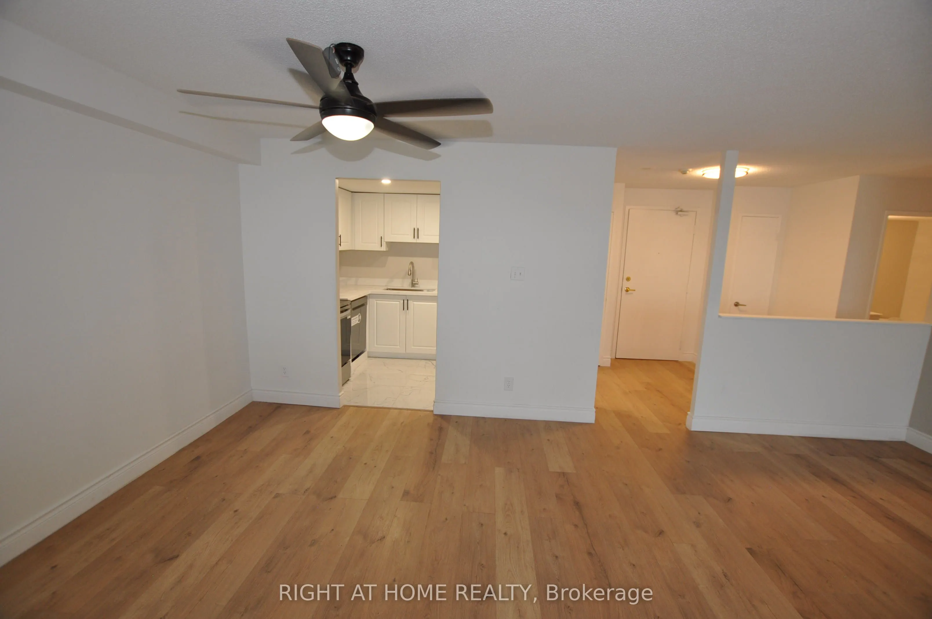 115 Hillcrest Avenue, #815