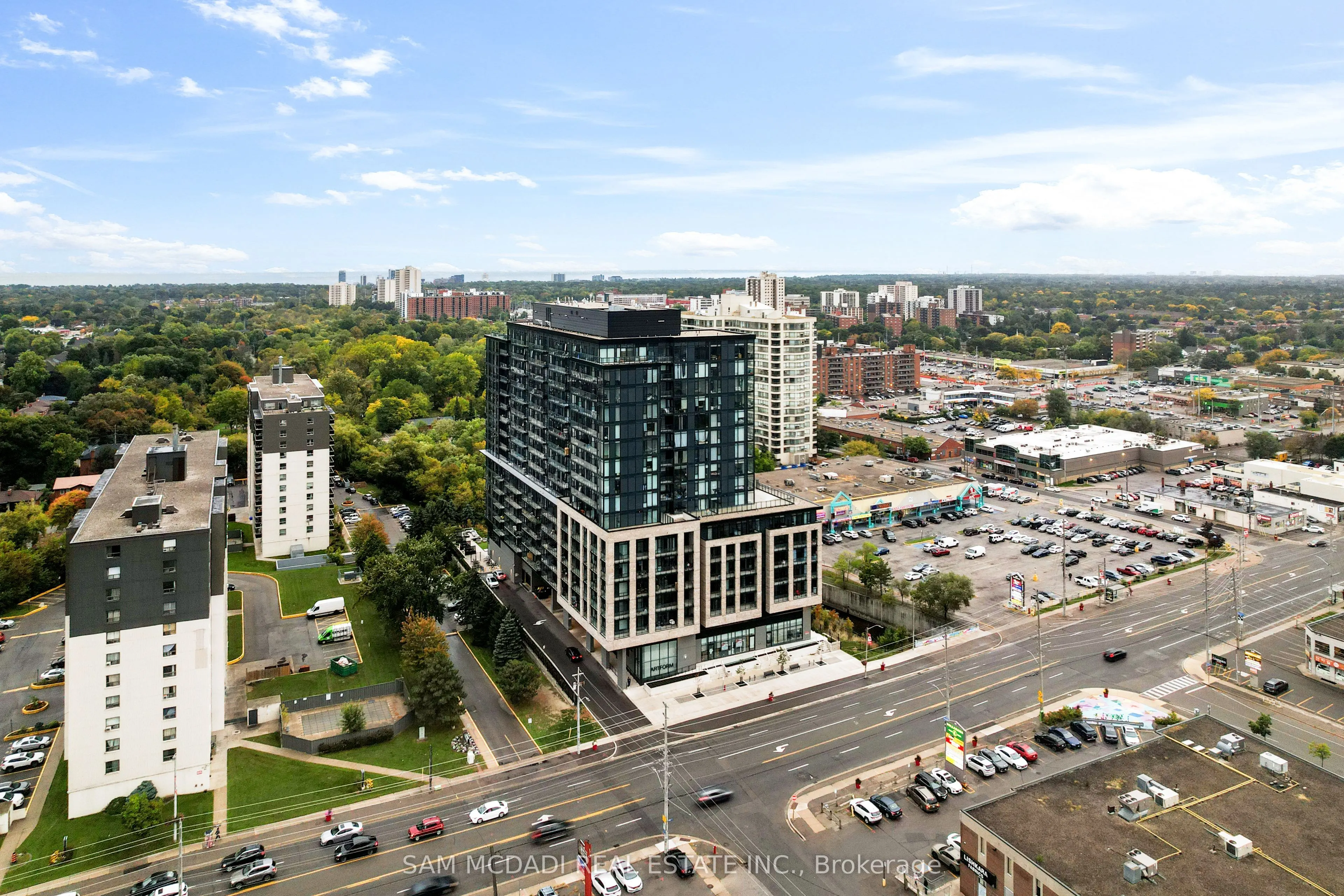 86 Dundas Street E, #1513