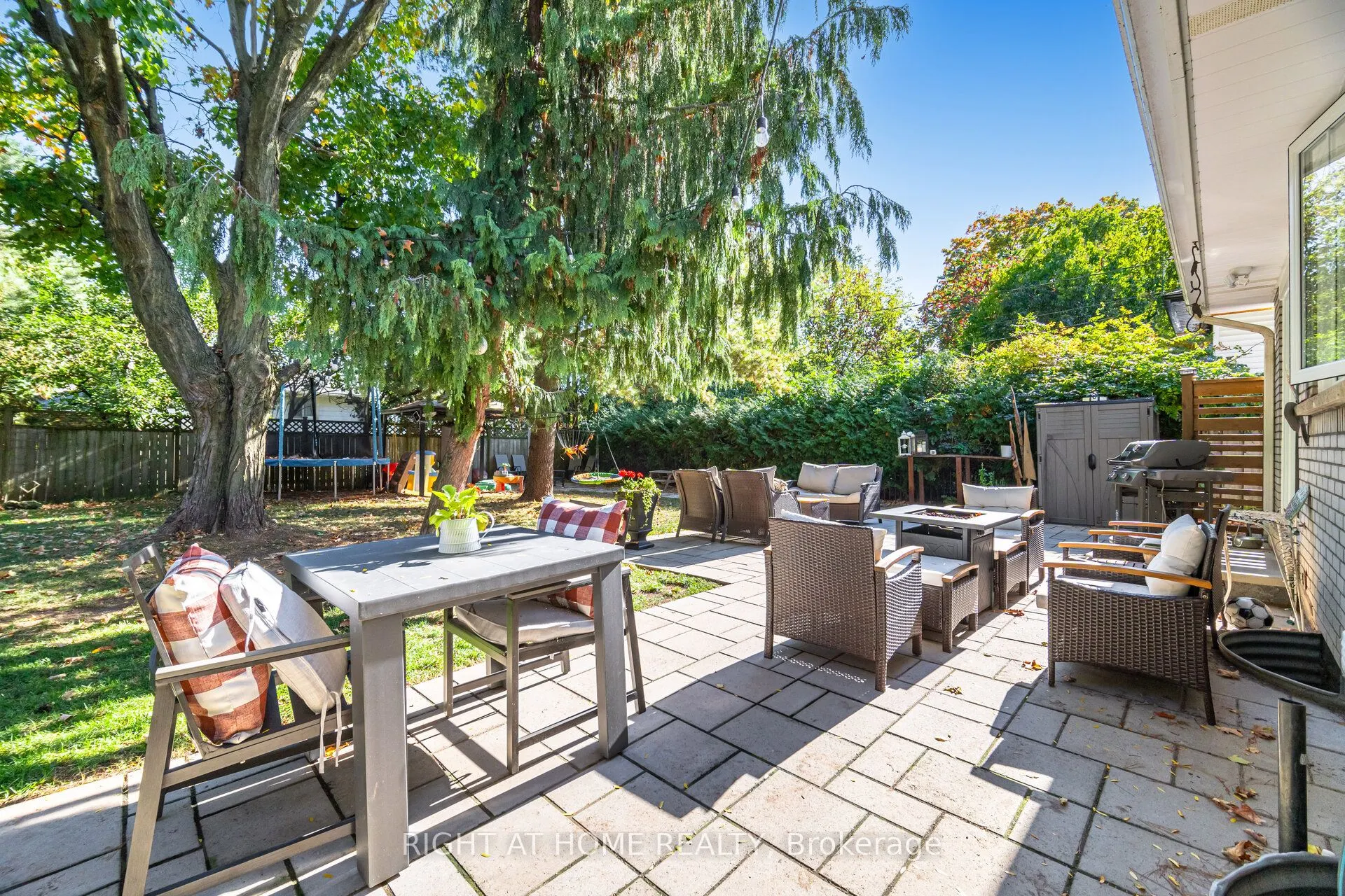 5188 Cherryhill Crescent