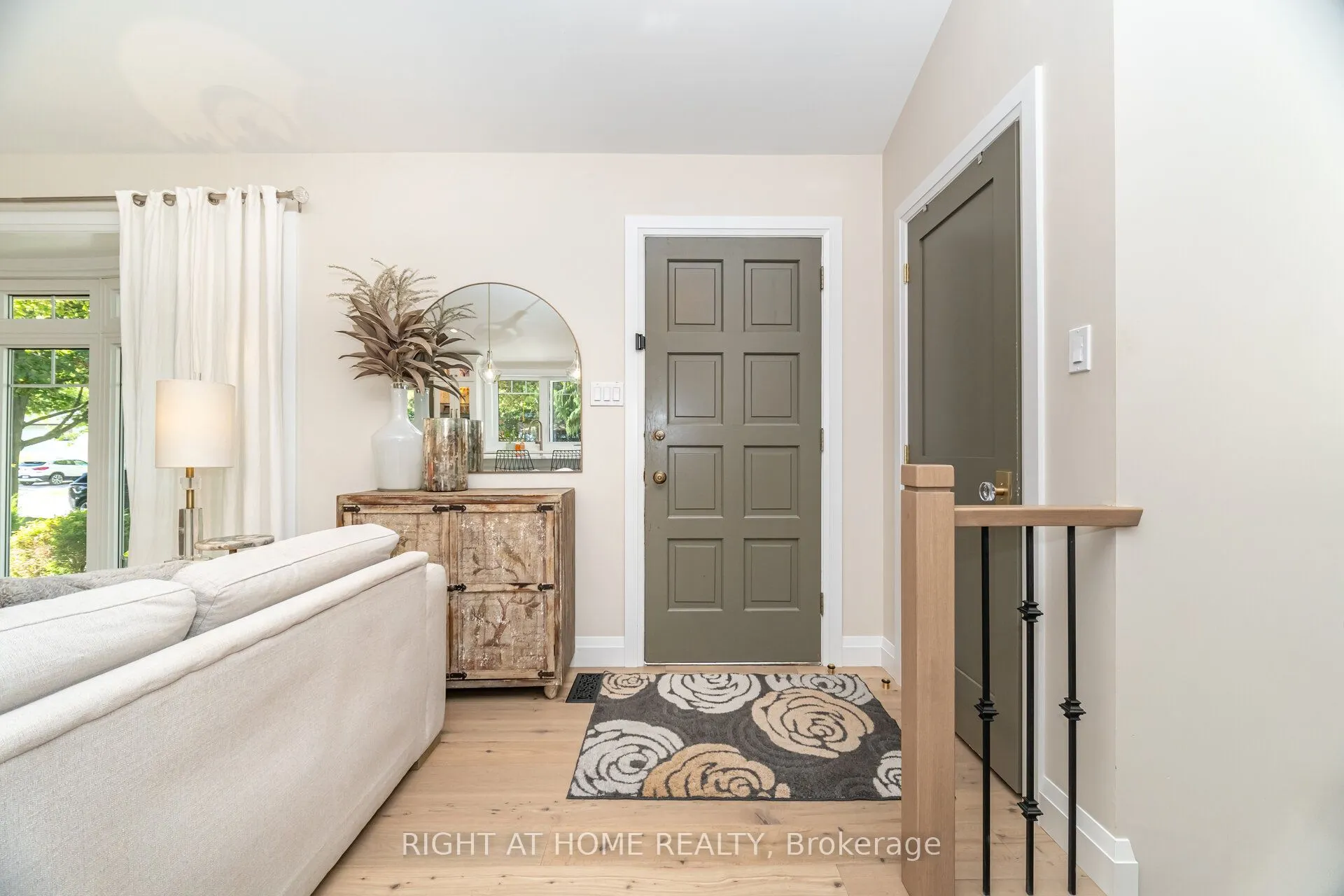 5188 Cherryhill Crescent