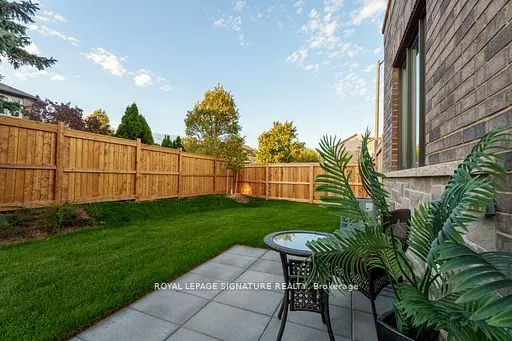 2184 Postmaster Drive W, #1