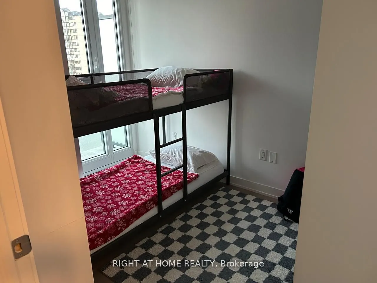 3883 Quartz Road, #1203
