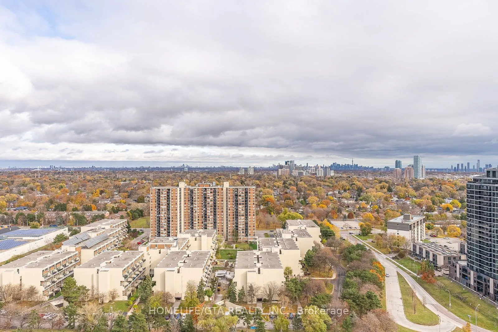 10 Eva Road, #2407