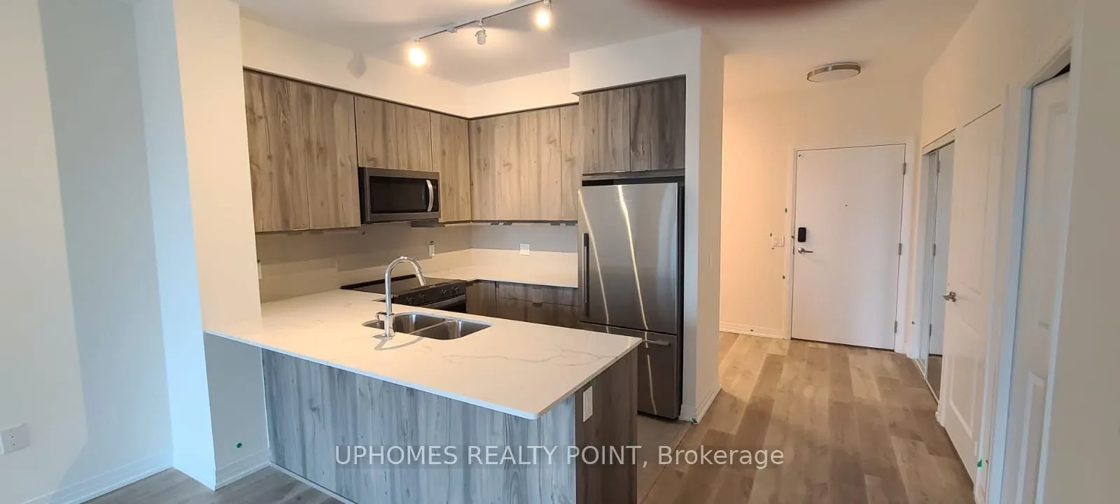 15 Watergarden Drive, #624