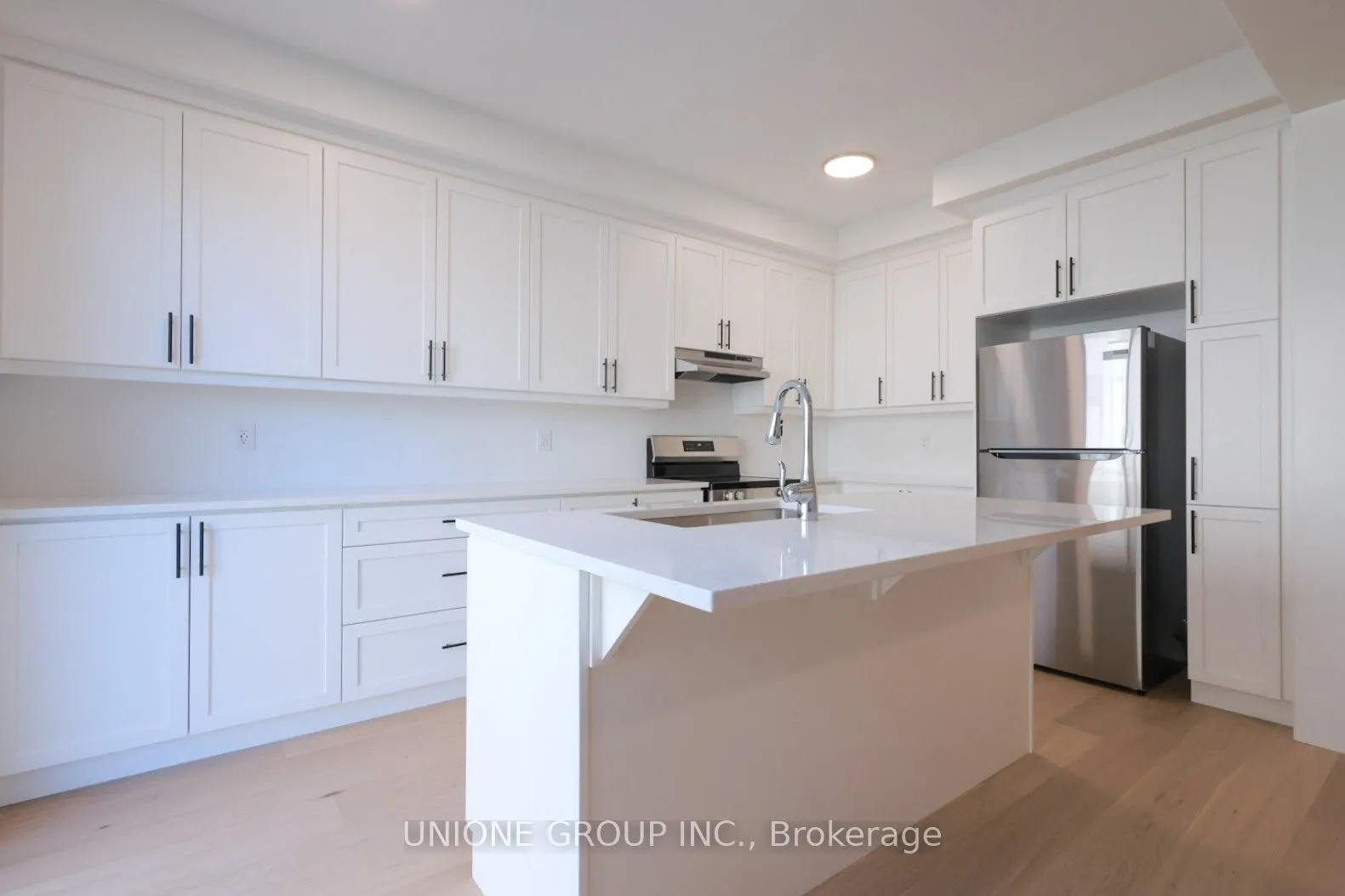3169 Meadowridge Drive