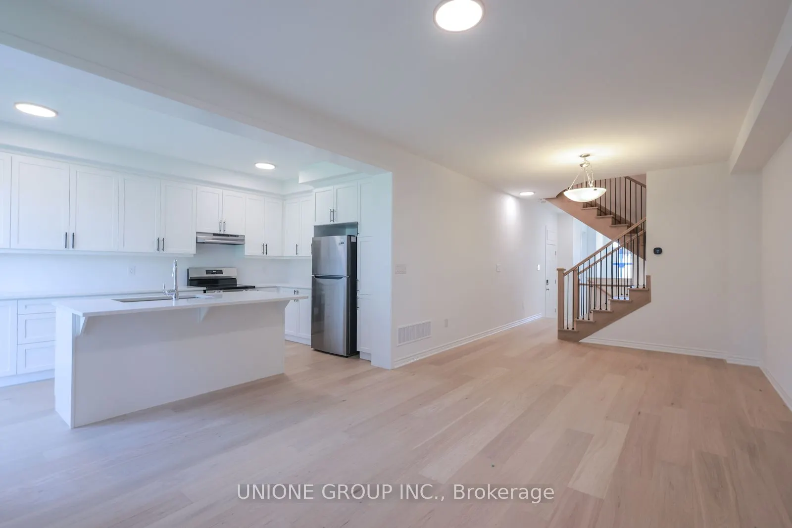 3169 Meadowridge Drive