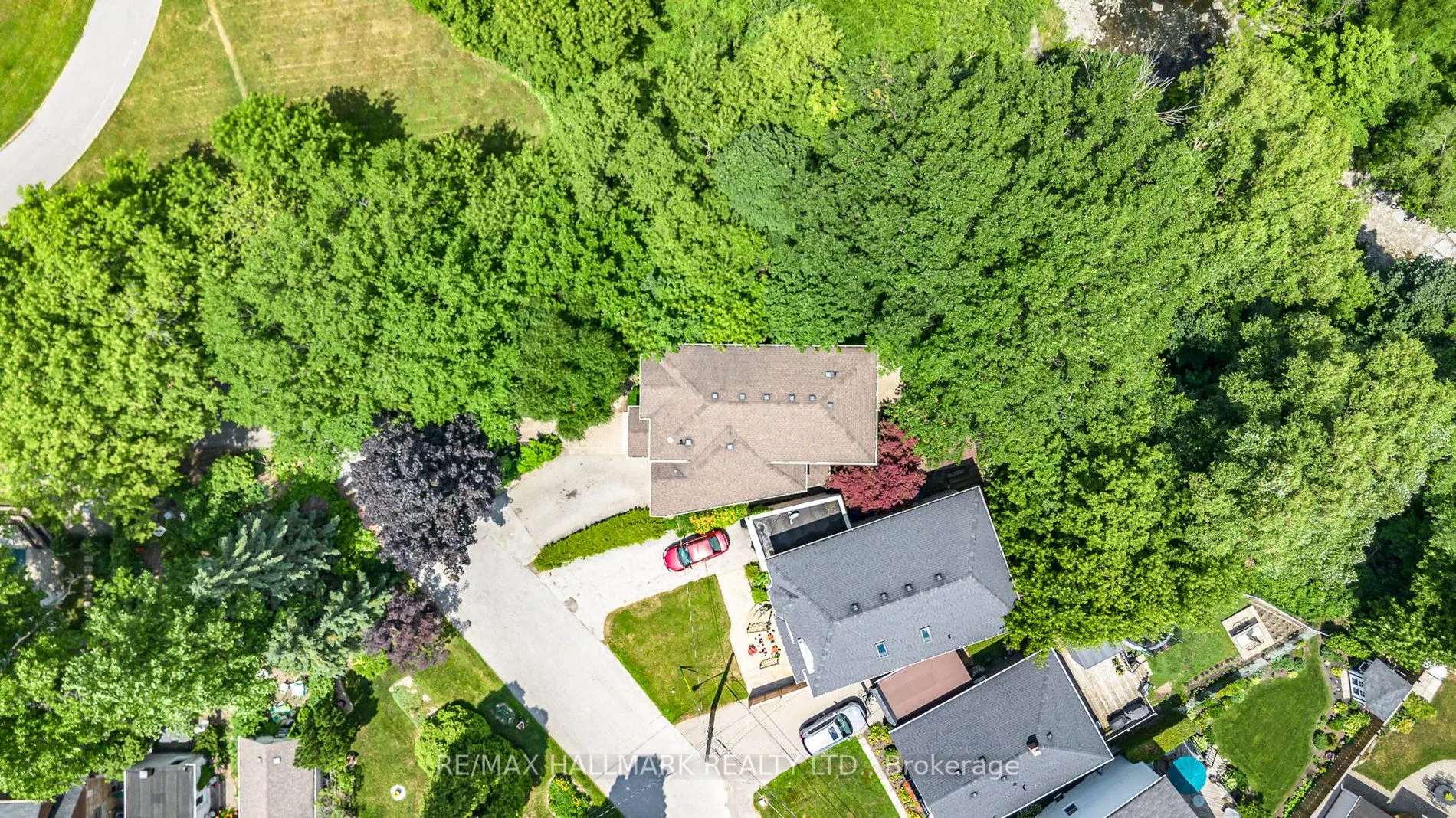 7 Tizzard Avenue