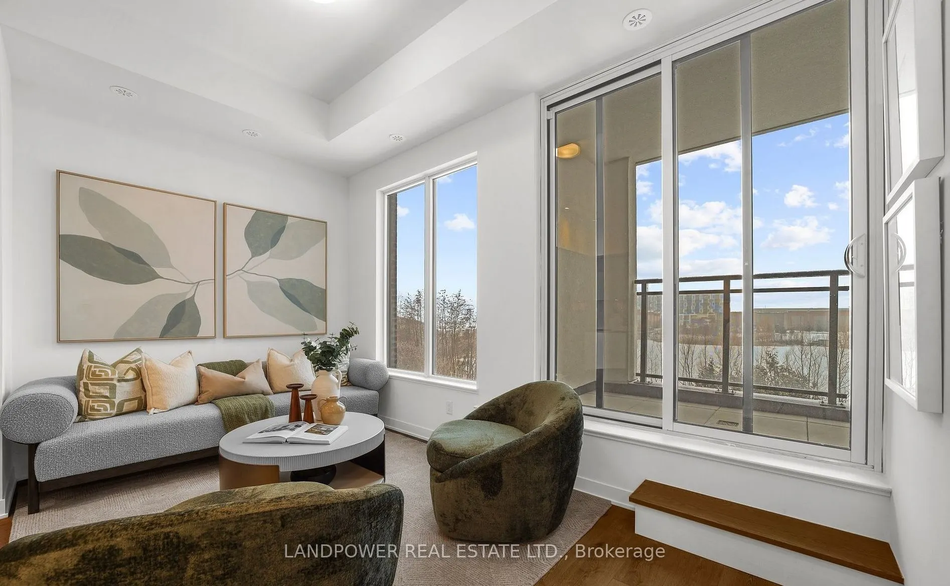 3010 Trailside Drive, #147