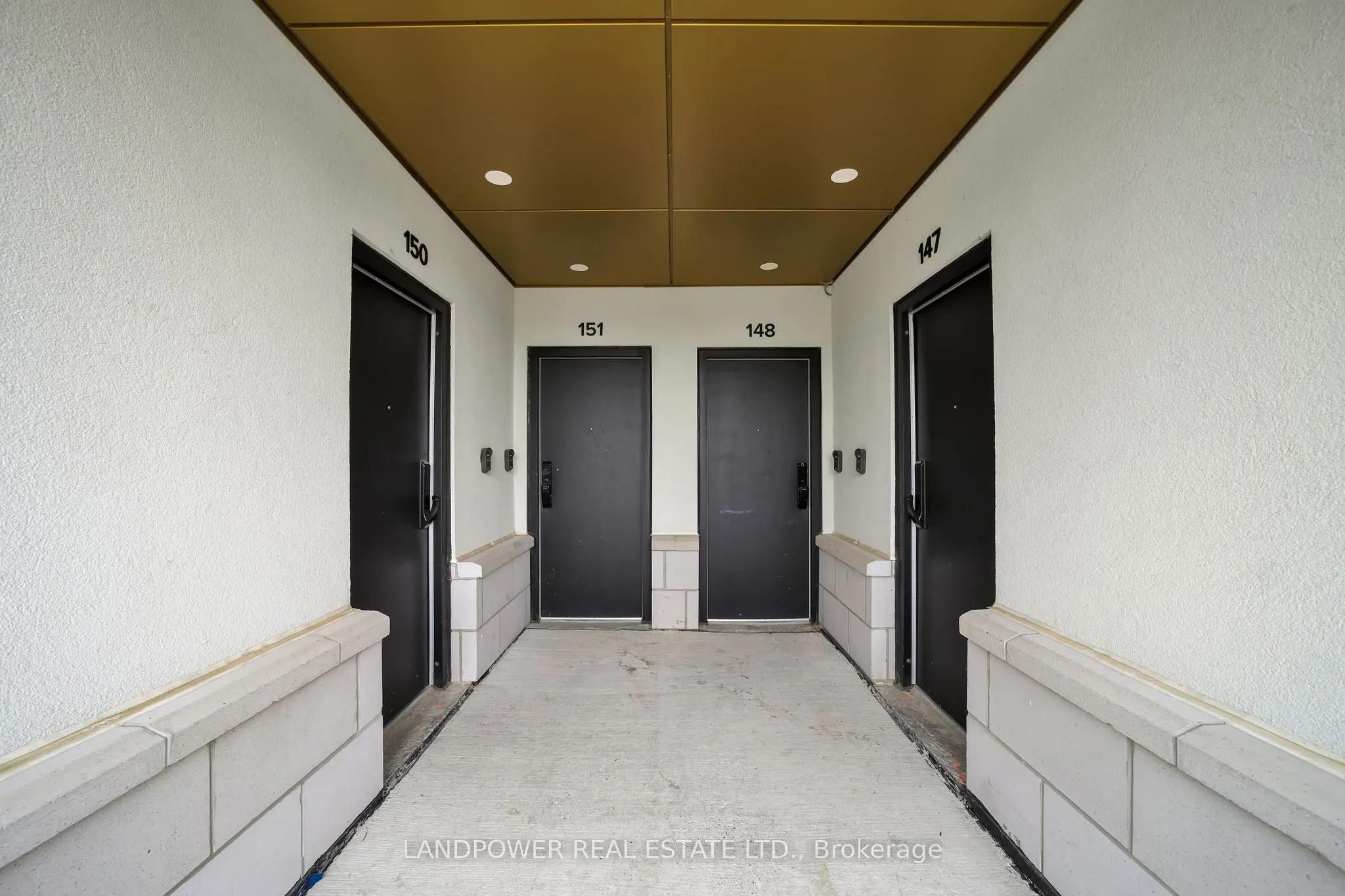 3010 Trailside Drive, #147