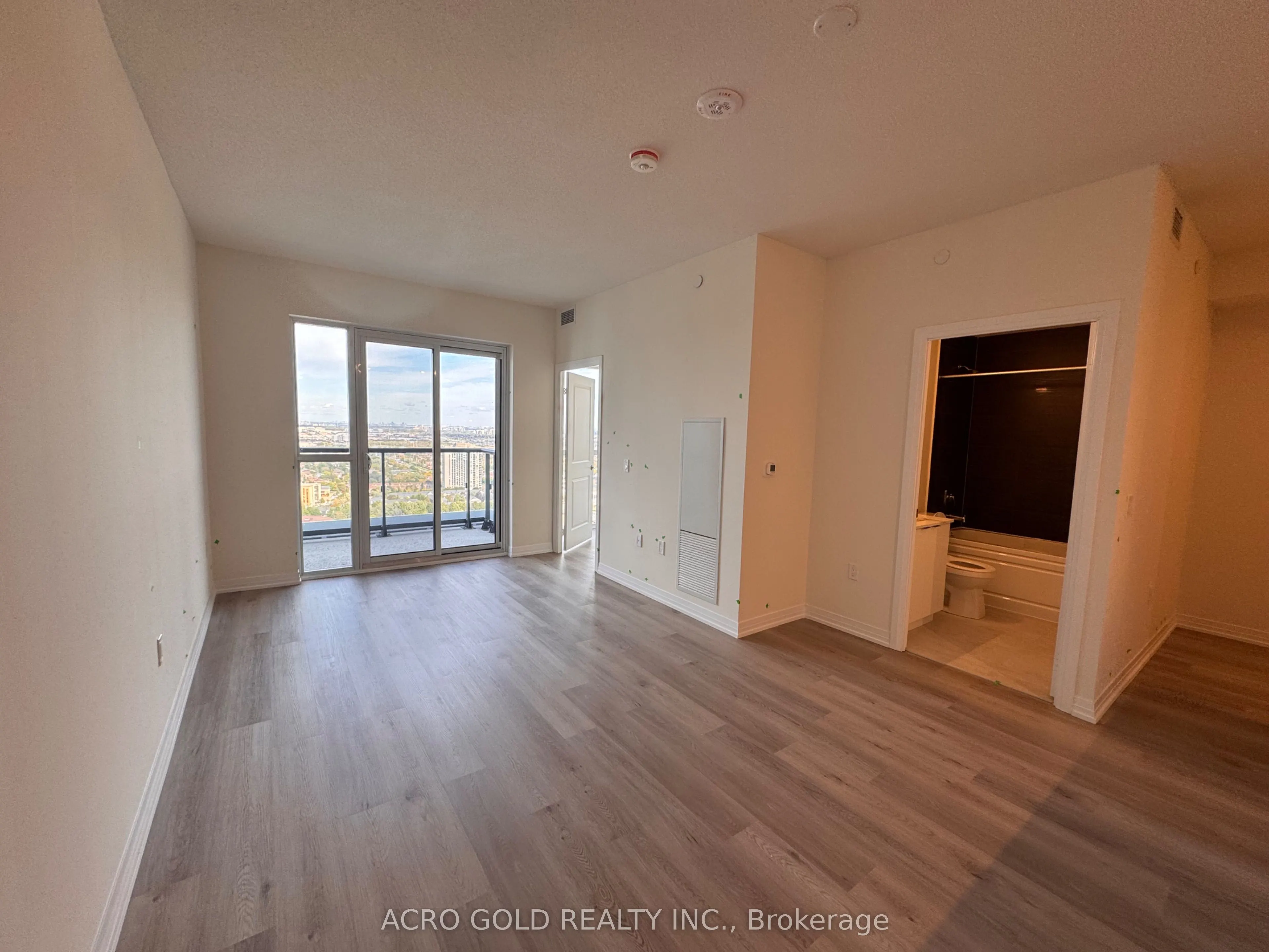 15 Watergarden Drive, #2610
