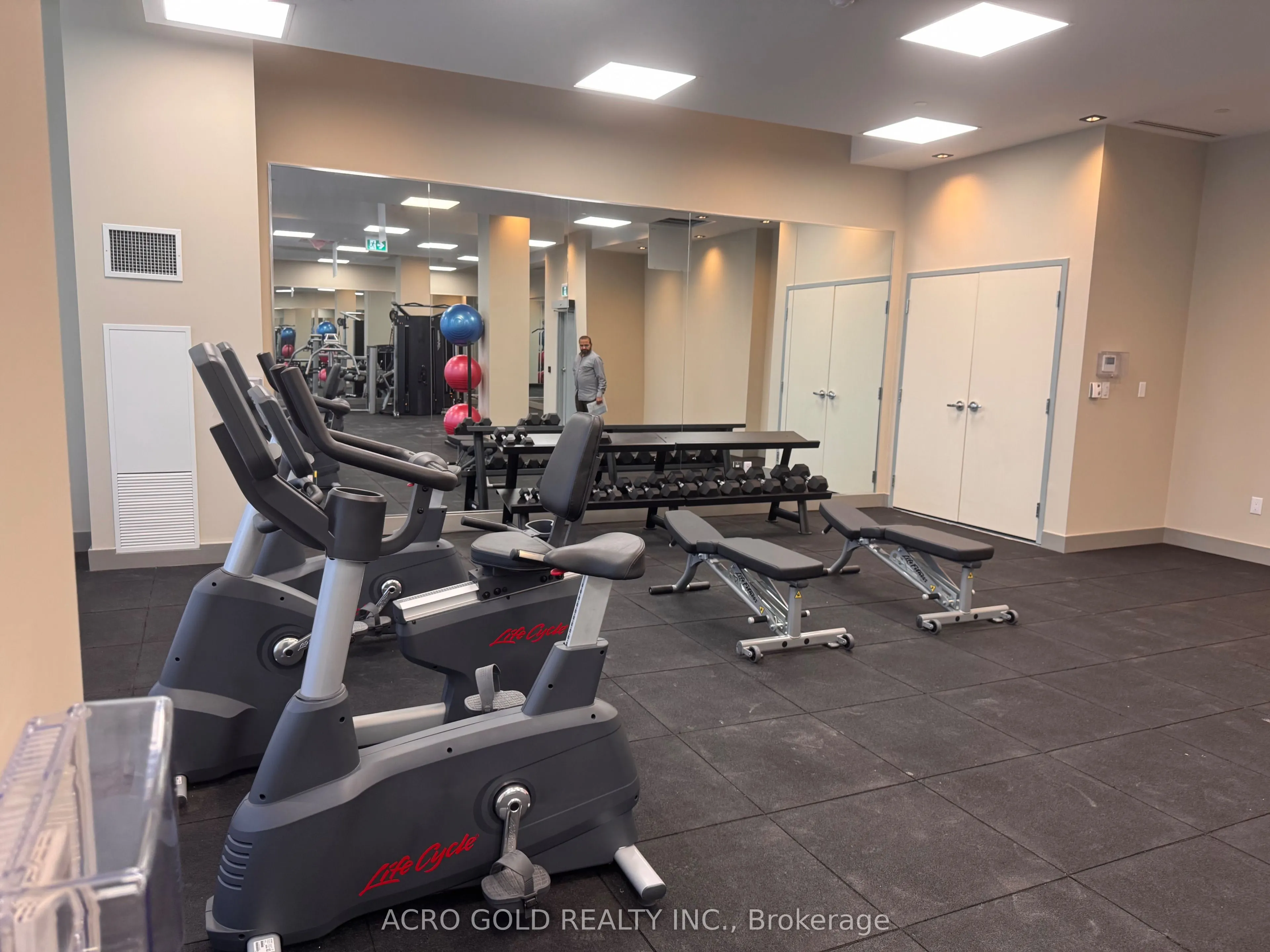 15 Watergarden Drive, #2610