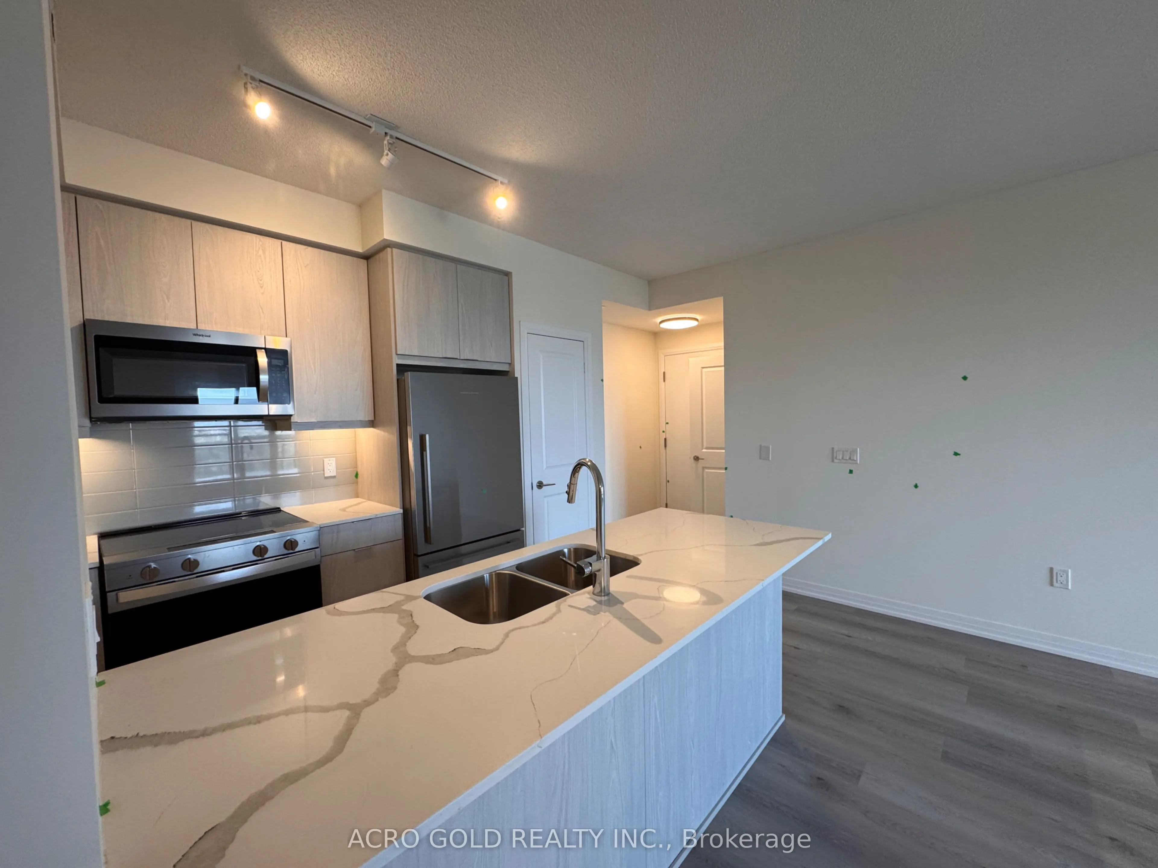 15 Watergarden Drive, #2610