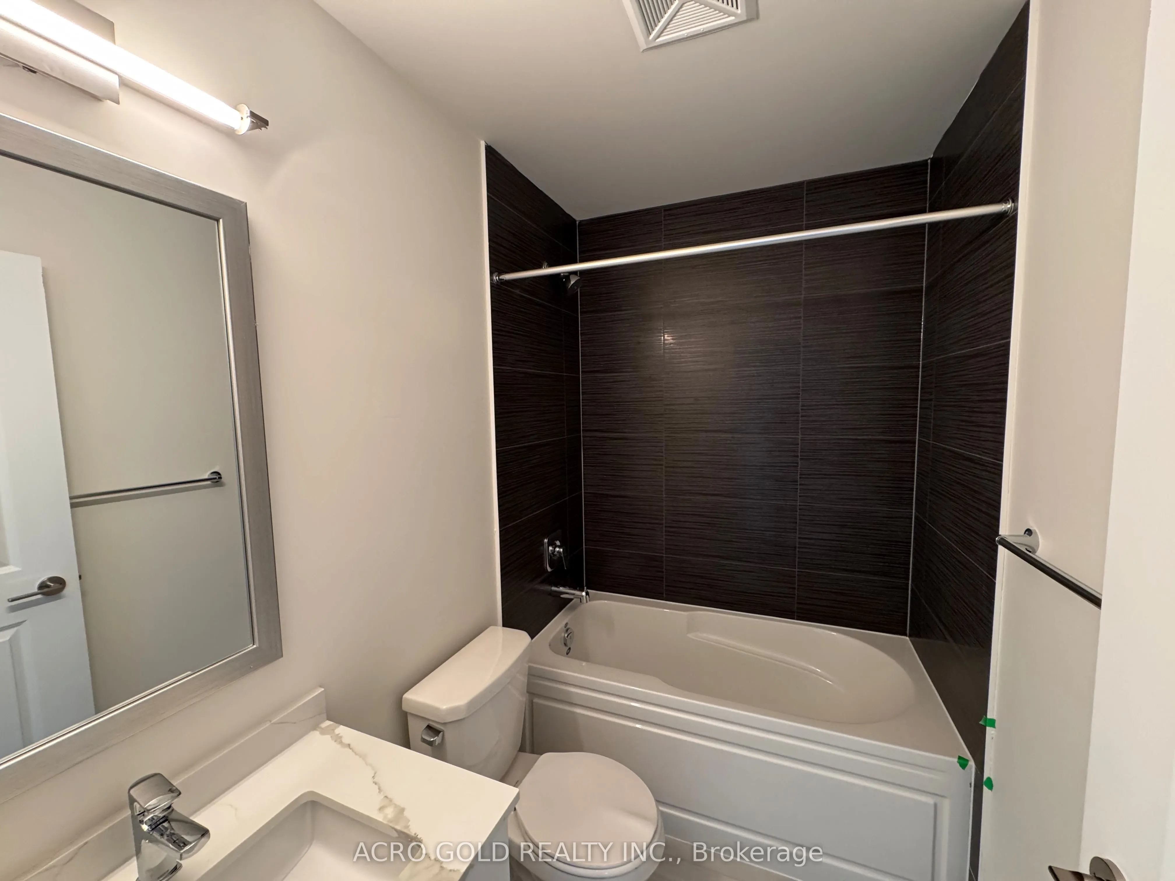 15 Watergarden Drive, #2610