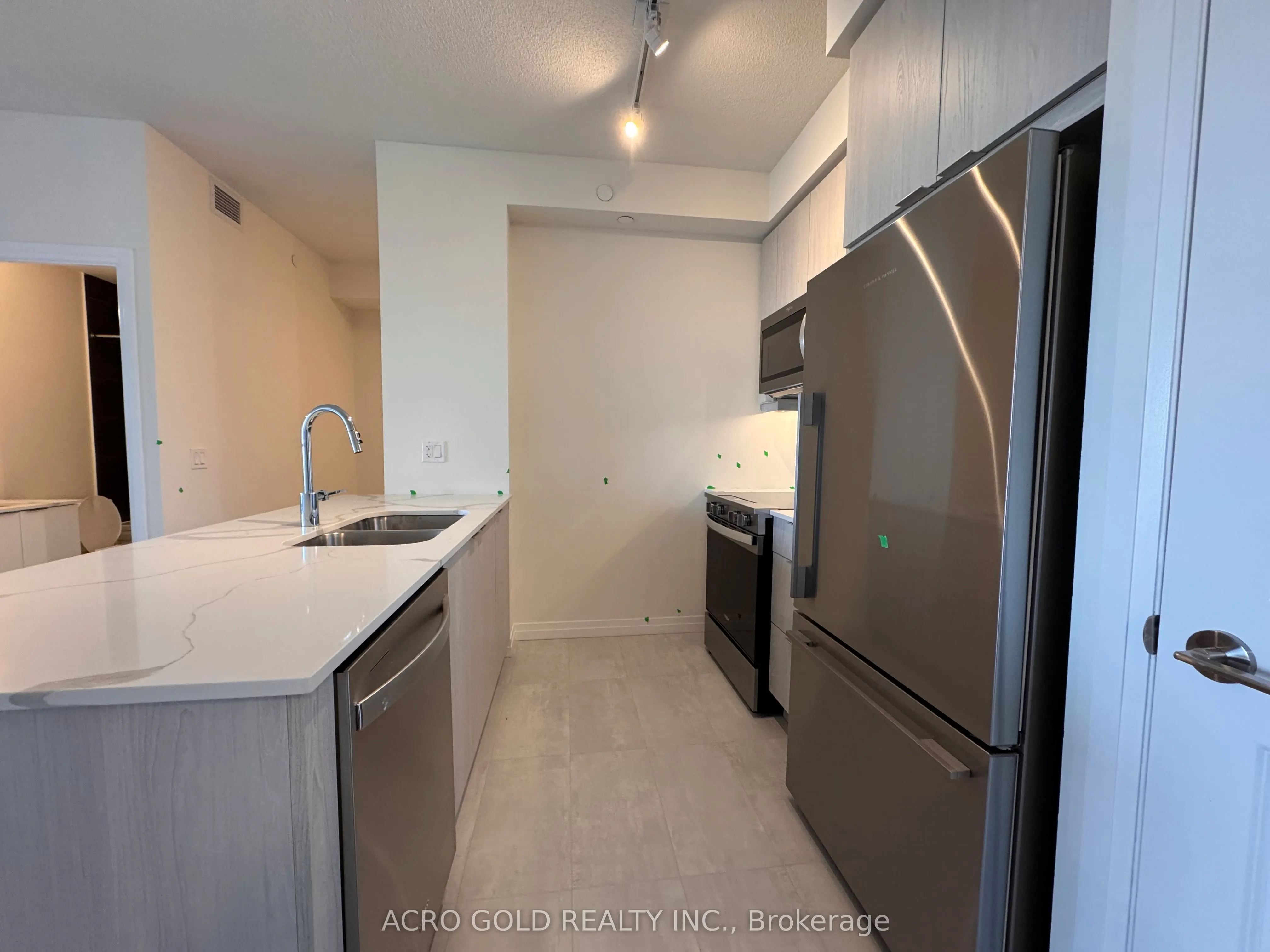 15 Watergarden Drive, #2610