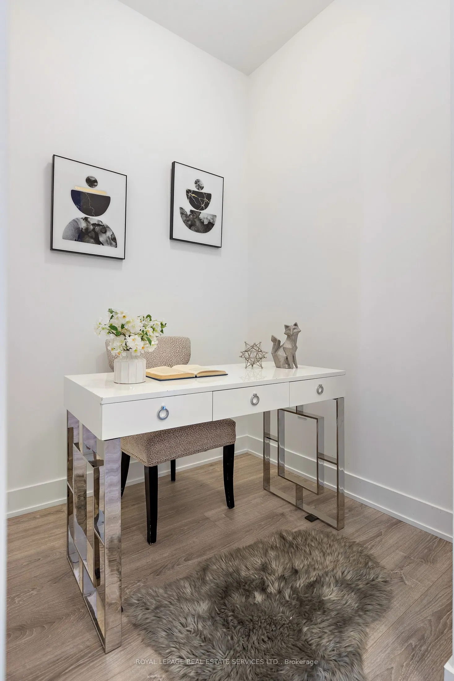 20 Shore Breeze Drive, #4403