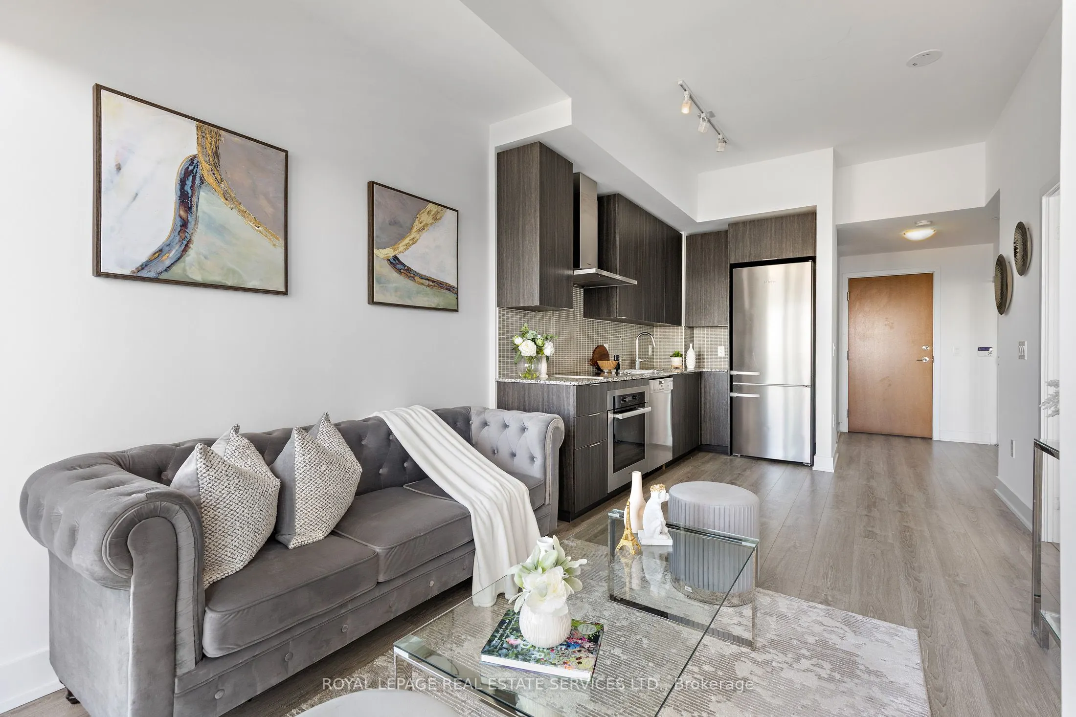 20 Shore Breeze Drive, #4403