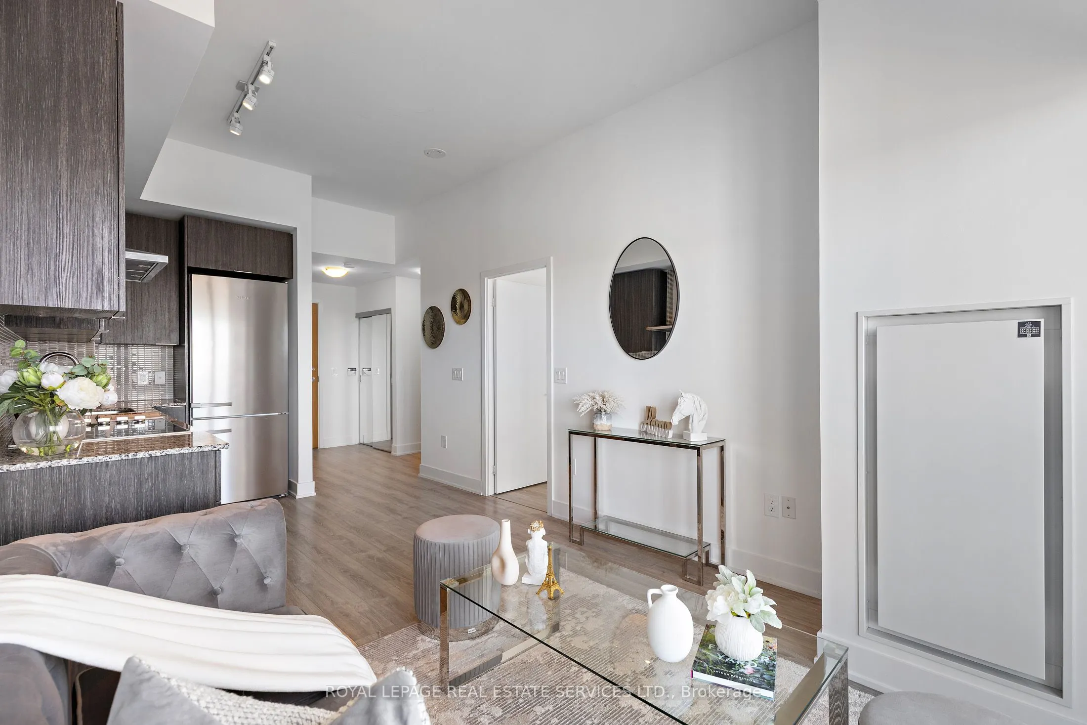 20 Shore Breeze Drive, #4403