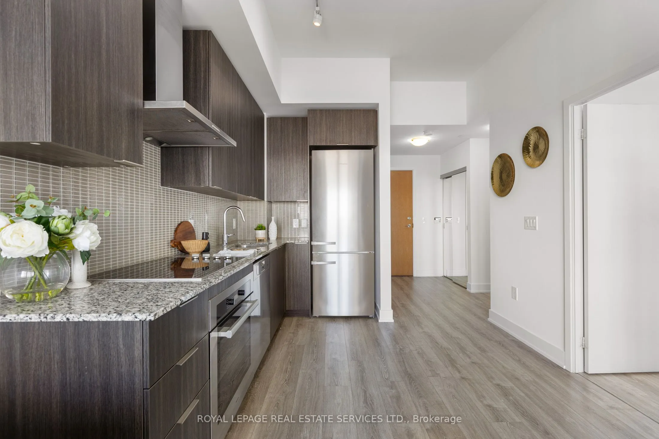 20 Shore Breeze Drive, #4403