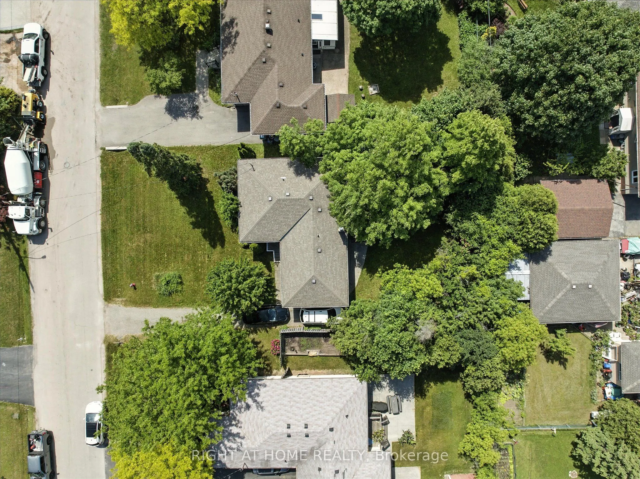 542 Trudale Court