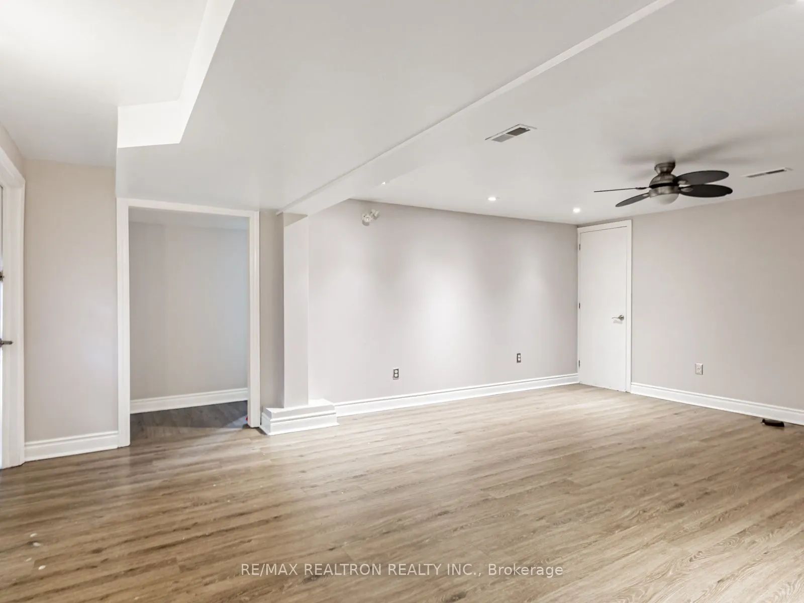 113 Hadrian Drive, #Lower