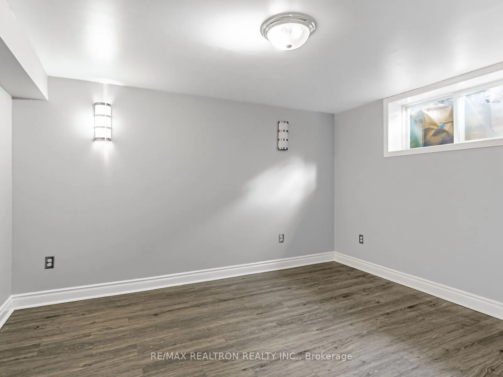 113 Hadrian Drive, #Lower