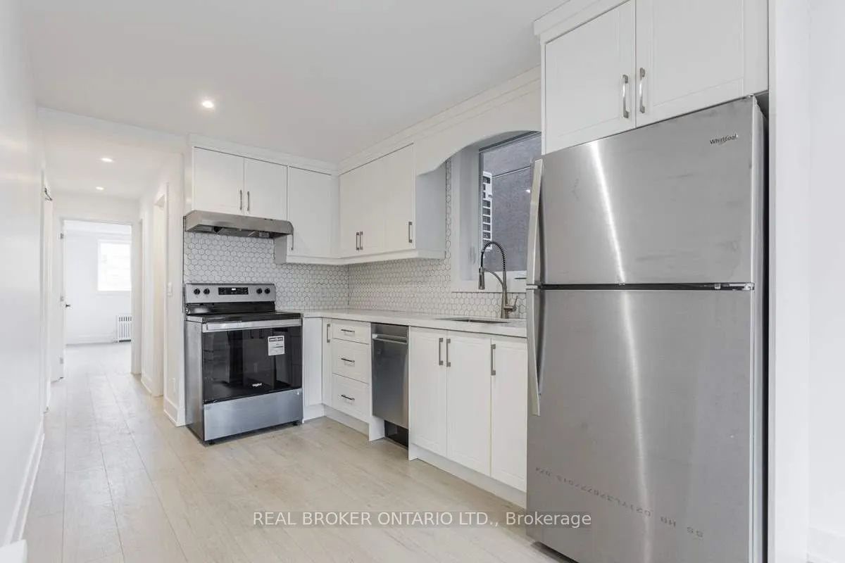 185 Bowie Avenue, #Lower
