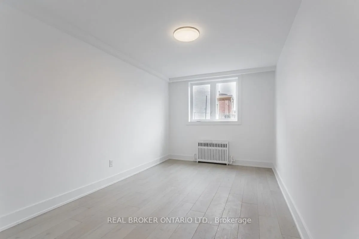 185 Bowie Avenue, #Lower
