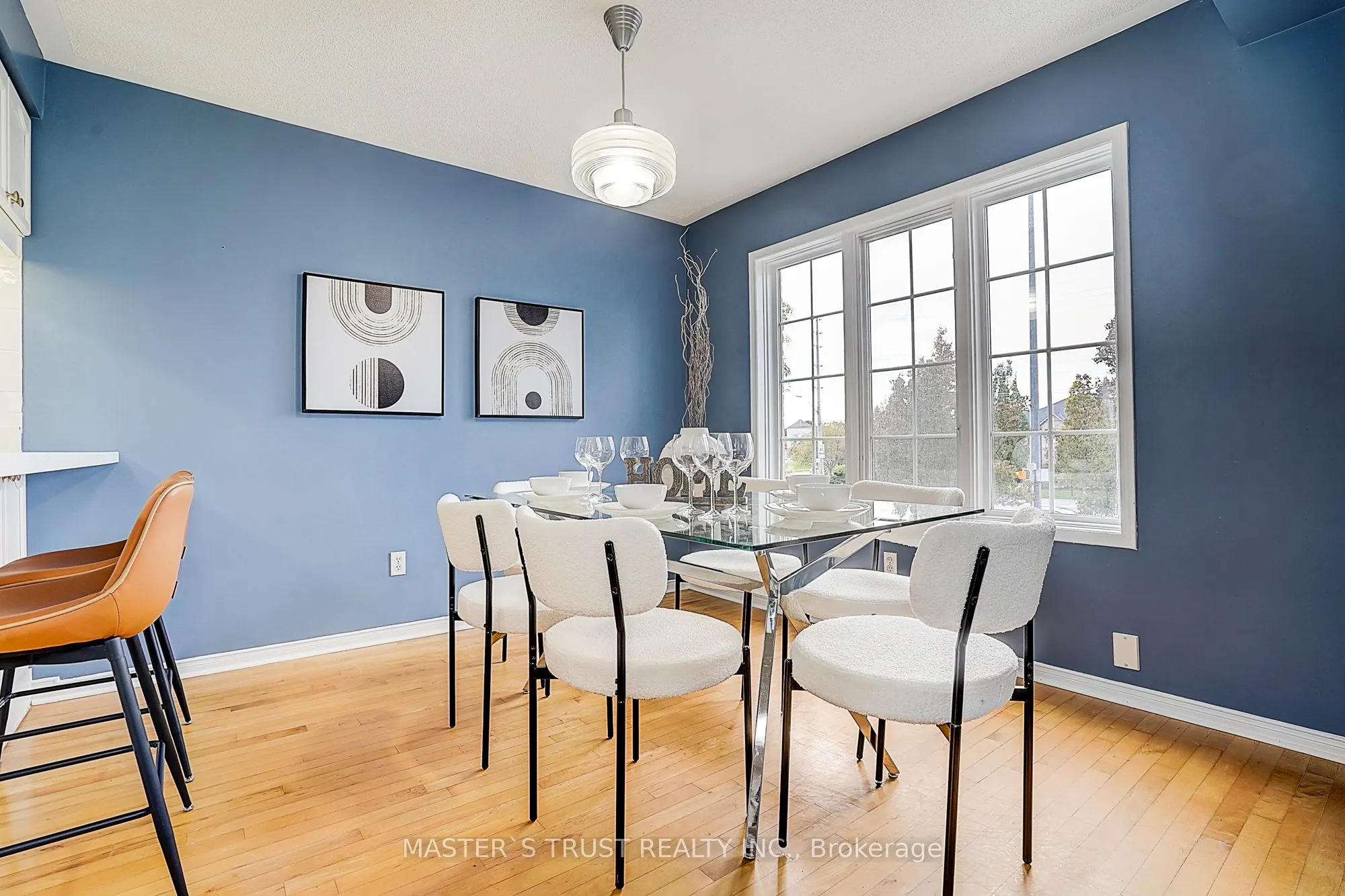 5535 Glen Erin Drive, #48