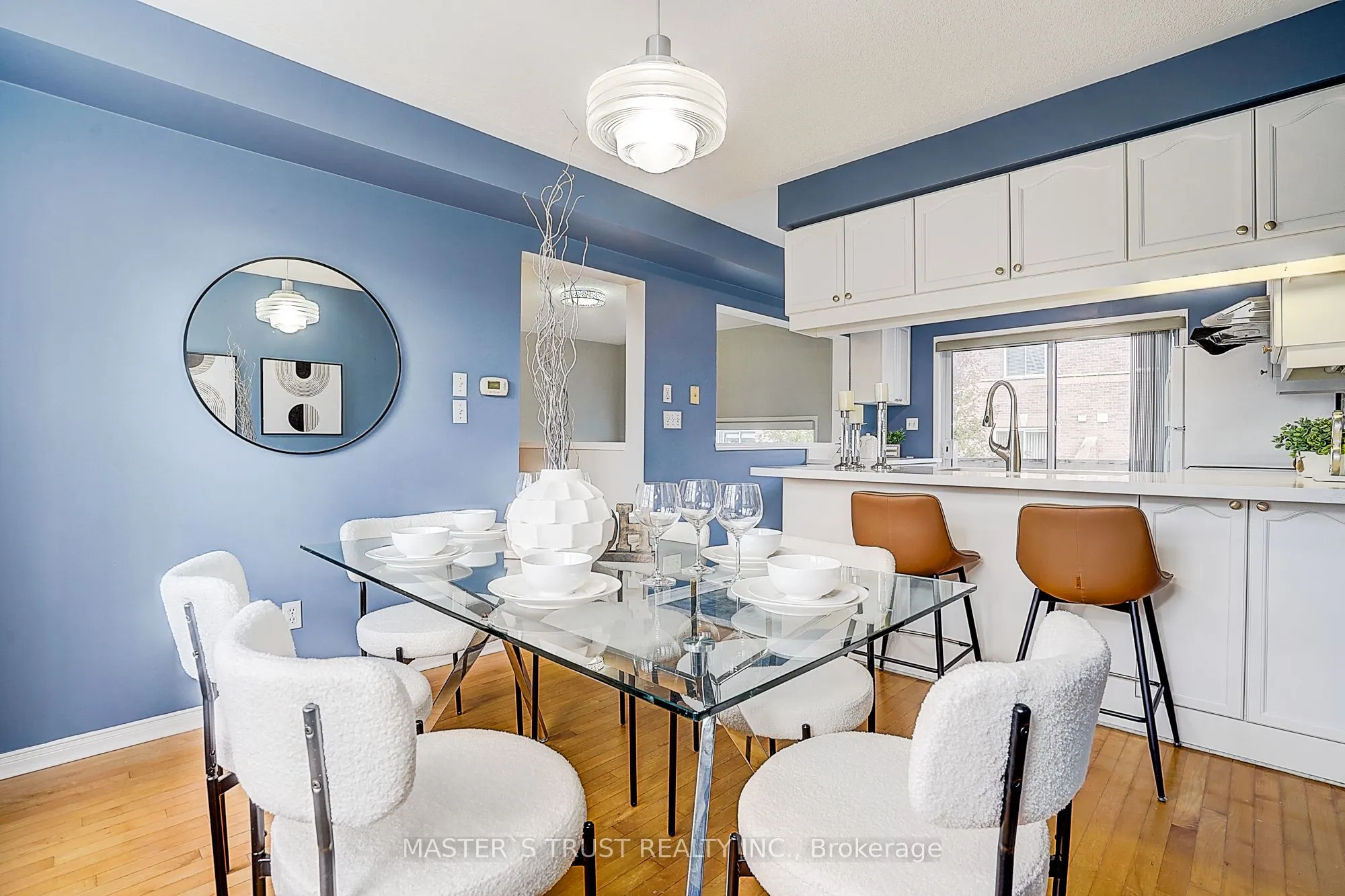 5535 Glen Erin Drive, #48