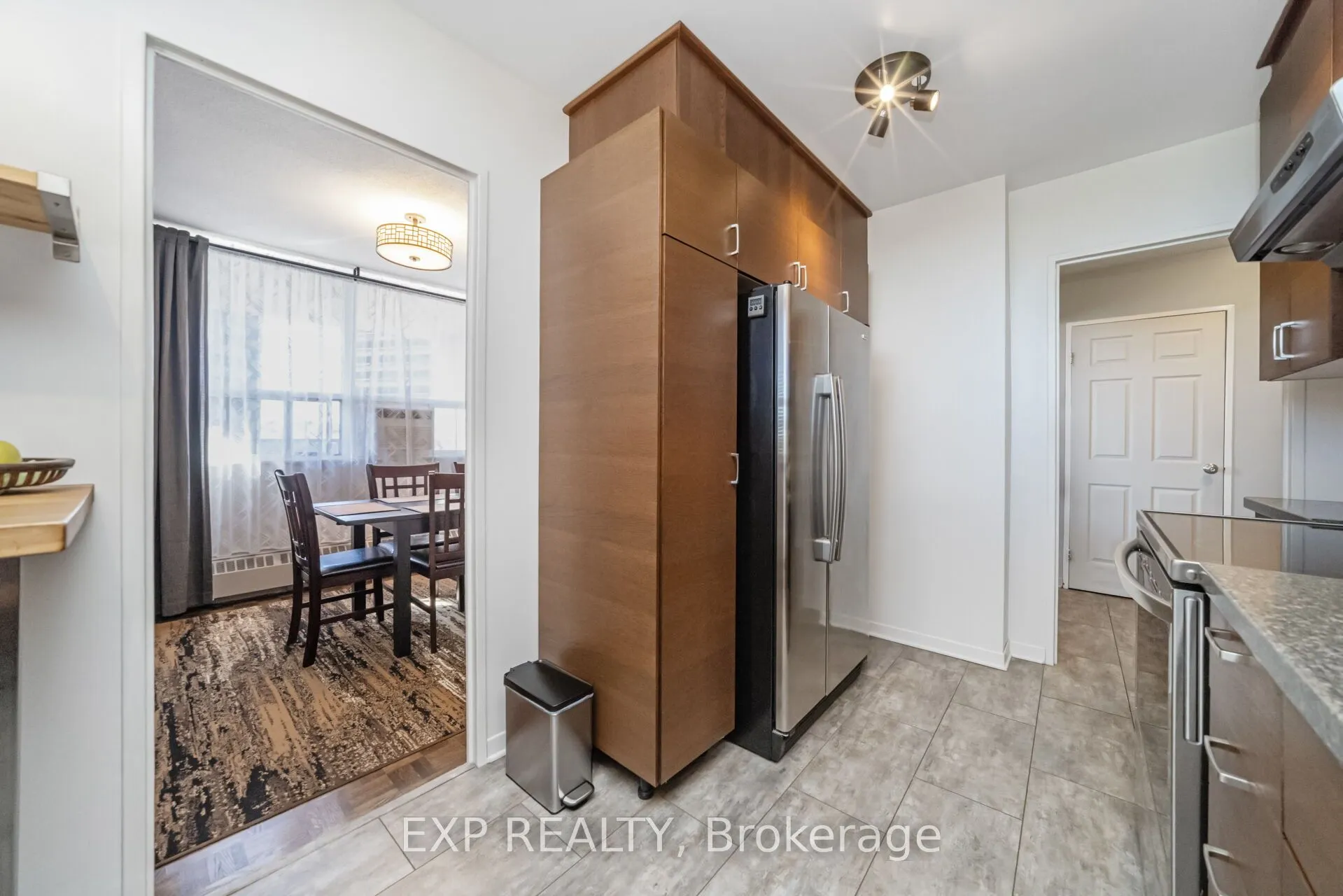 451 WESTMALL, #519