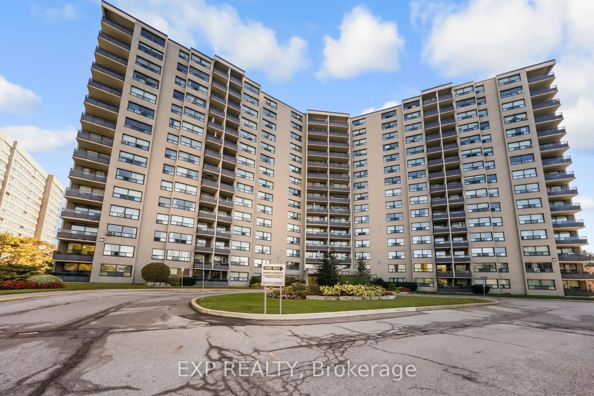 451 WESTMALL, #519