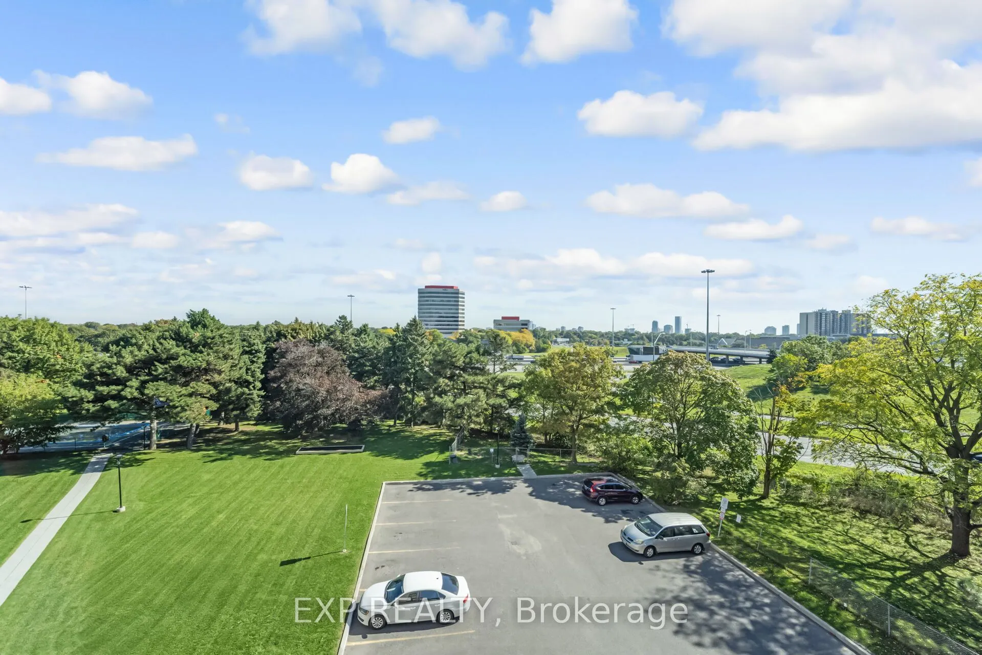 451 WESTMALL, #519