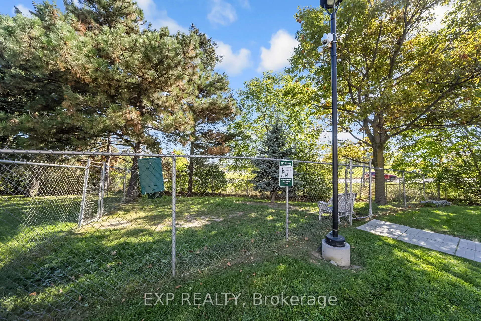 451 WESTMALL, #519