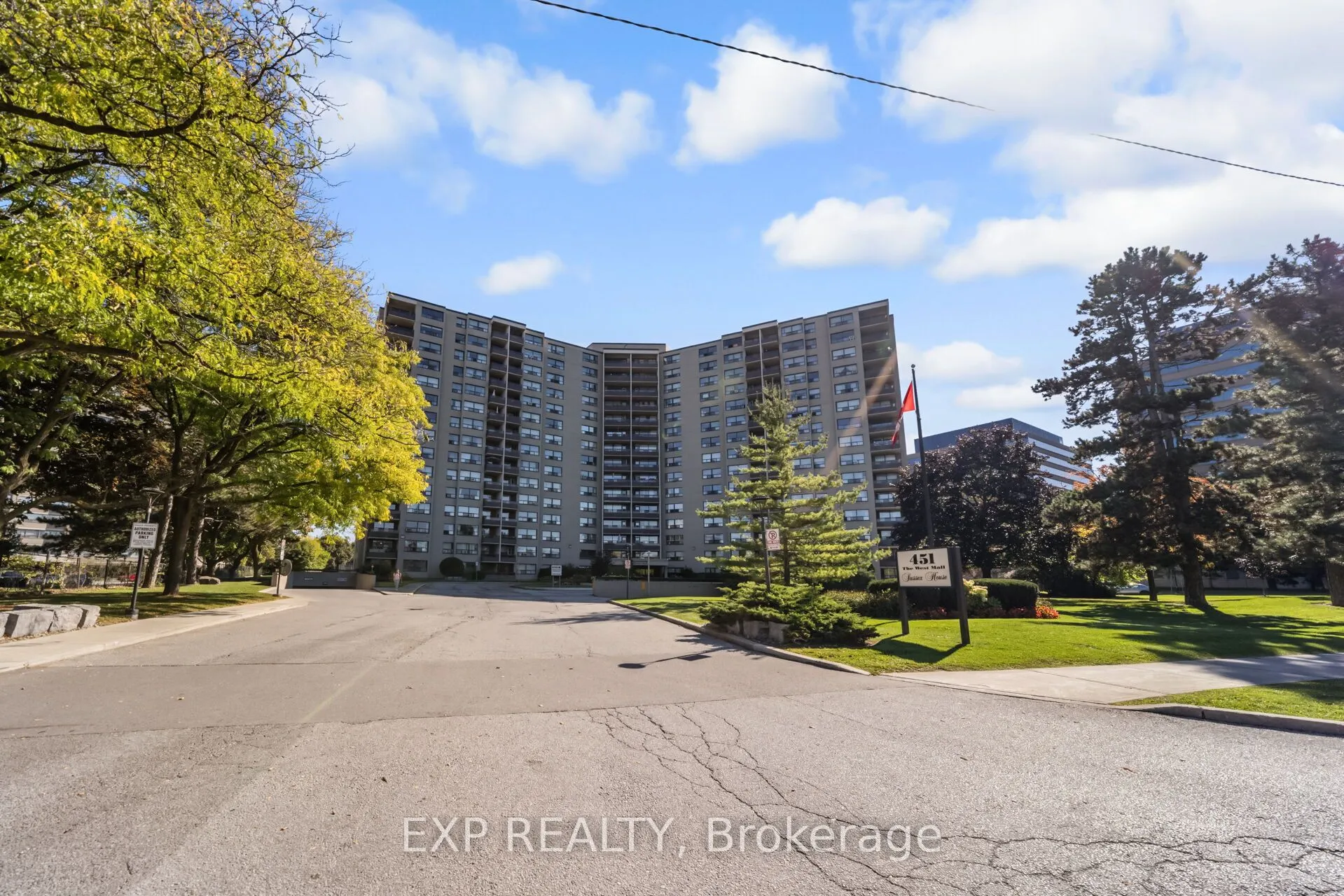 451 WESTMALL, #519